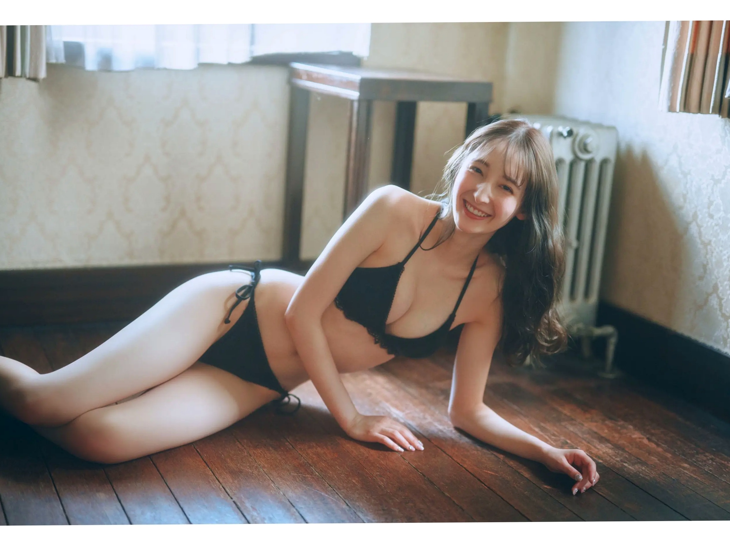 菜那セシル - 透き通った肢体 日系清纯私房性感泳装写真