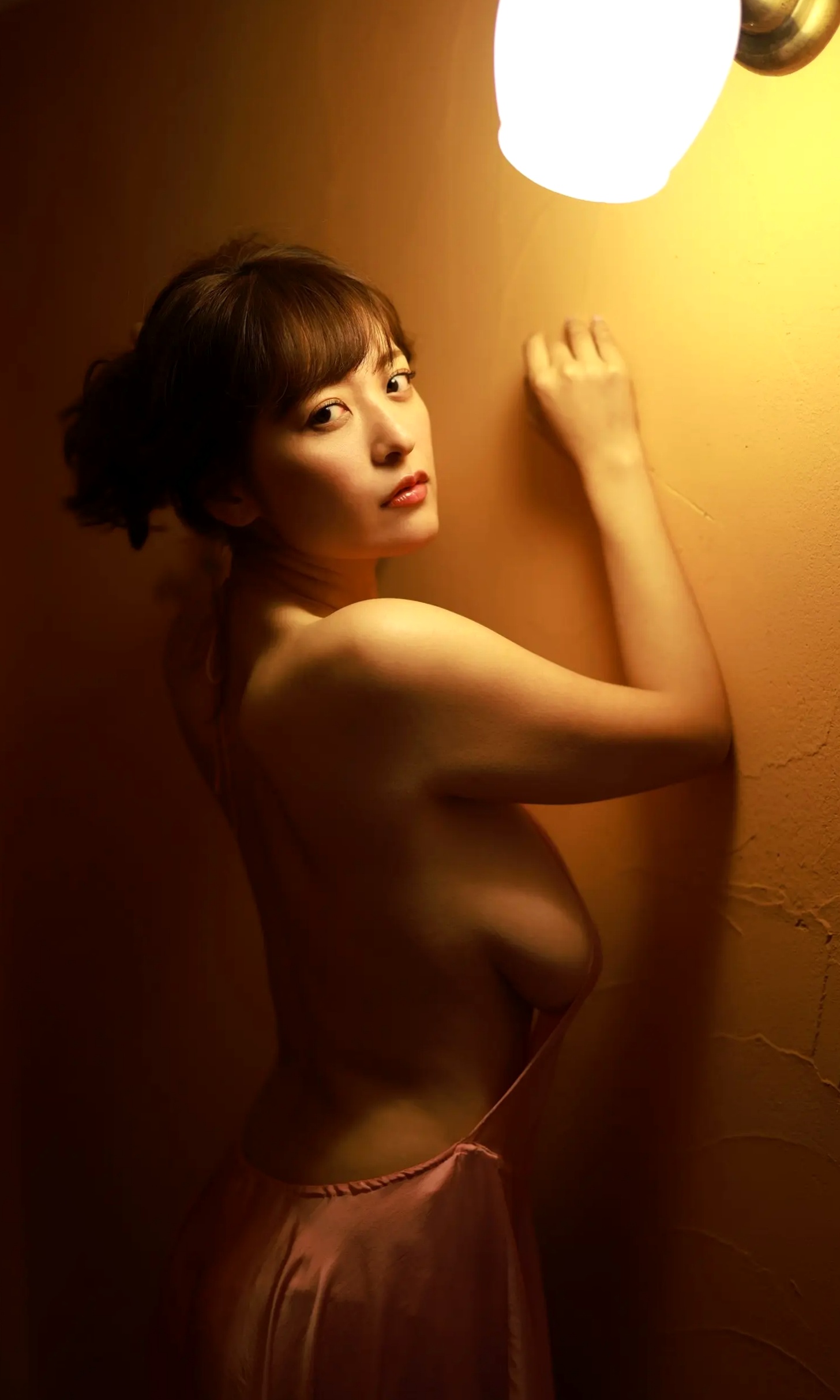 柳瀬さき - 真夏のできごと 日系性感家居内衣私房写真 丰满女神诱惑美图