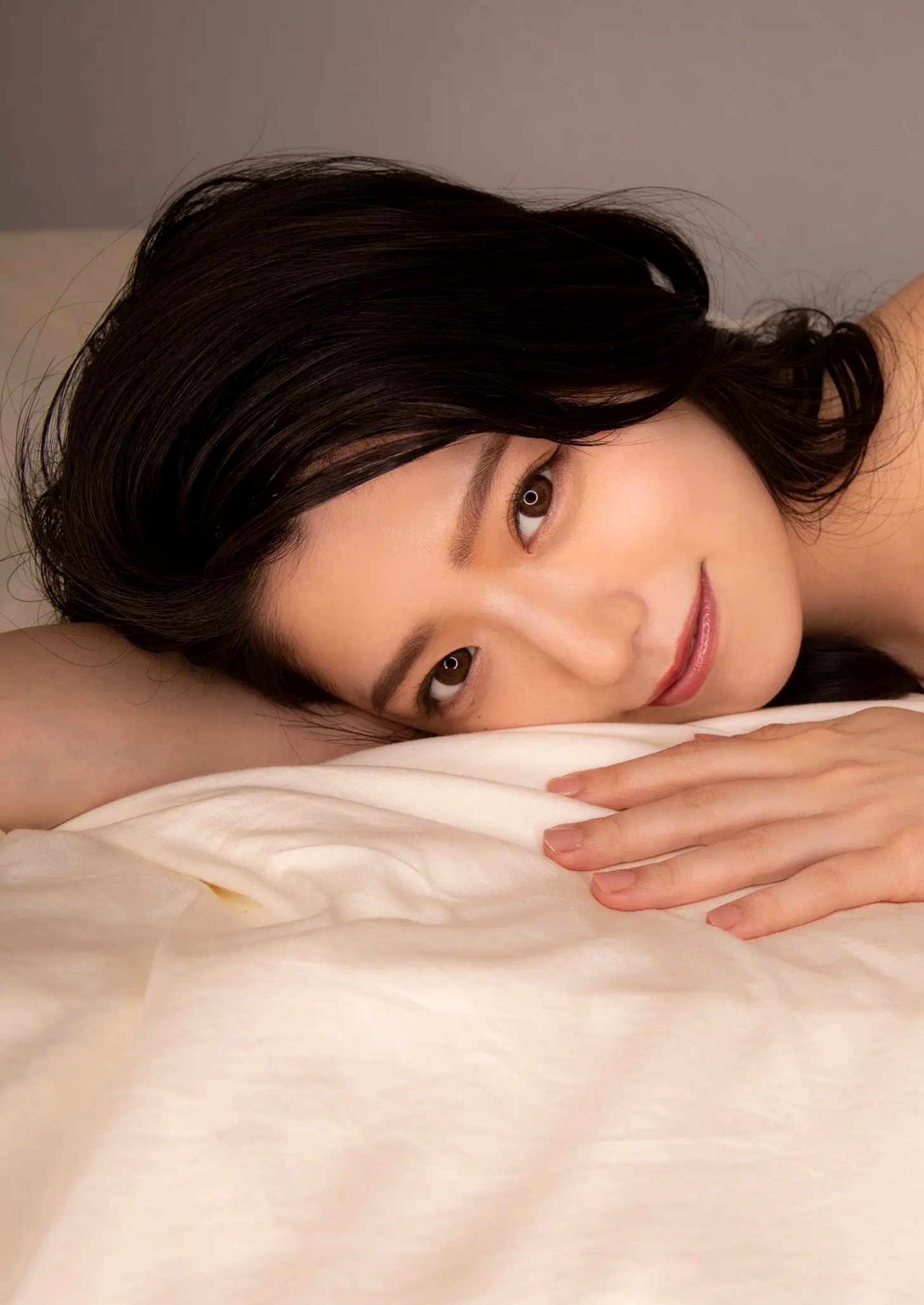 山田かな - …まだかな? 日本清纯女神性感内衣家居私房写真