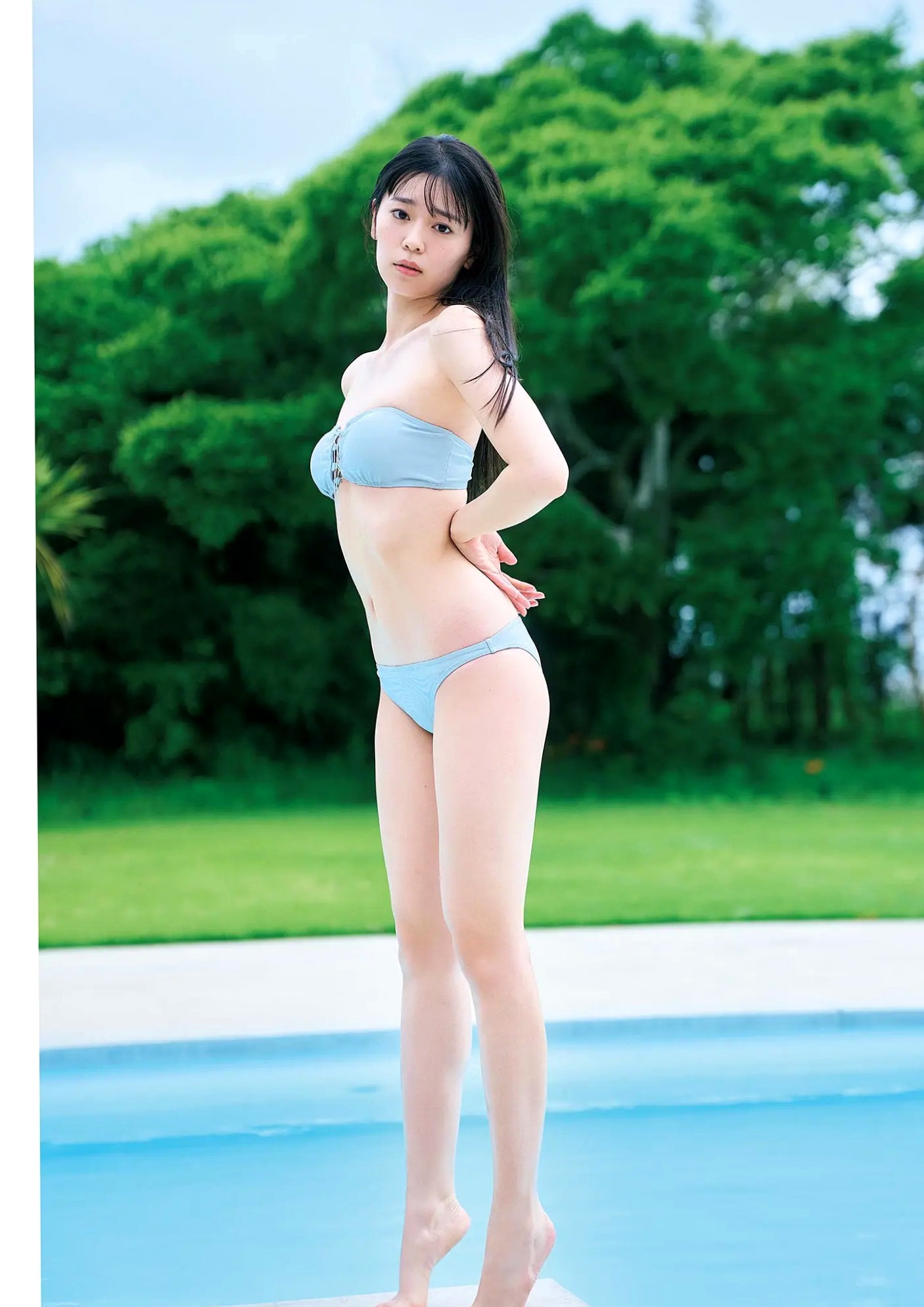 坂井仁香 - ひとかけら 户外泳池比基尼清新写真