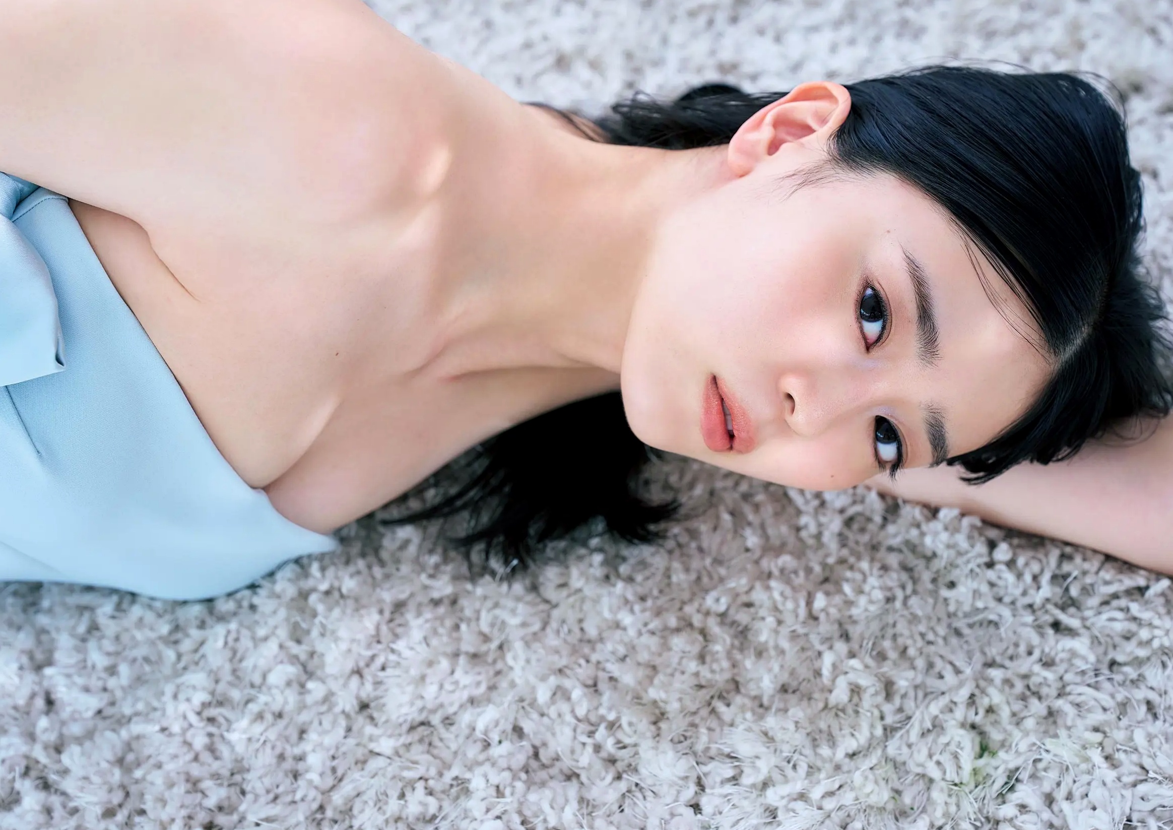 坂井仁香 - ひとかけら 户外泳池比基尼清新写真
