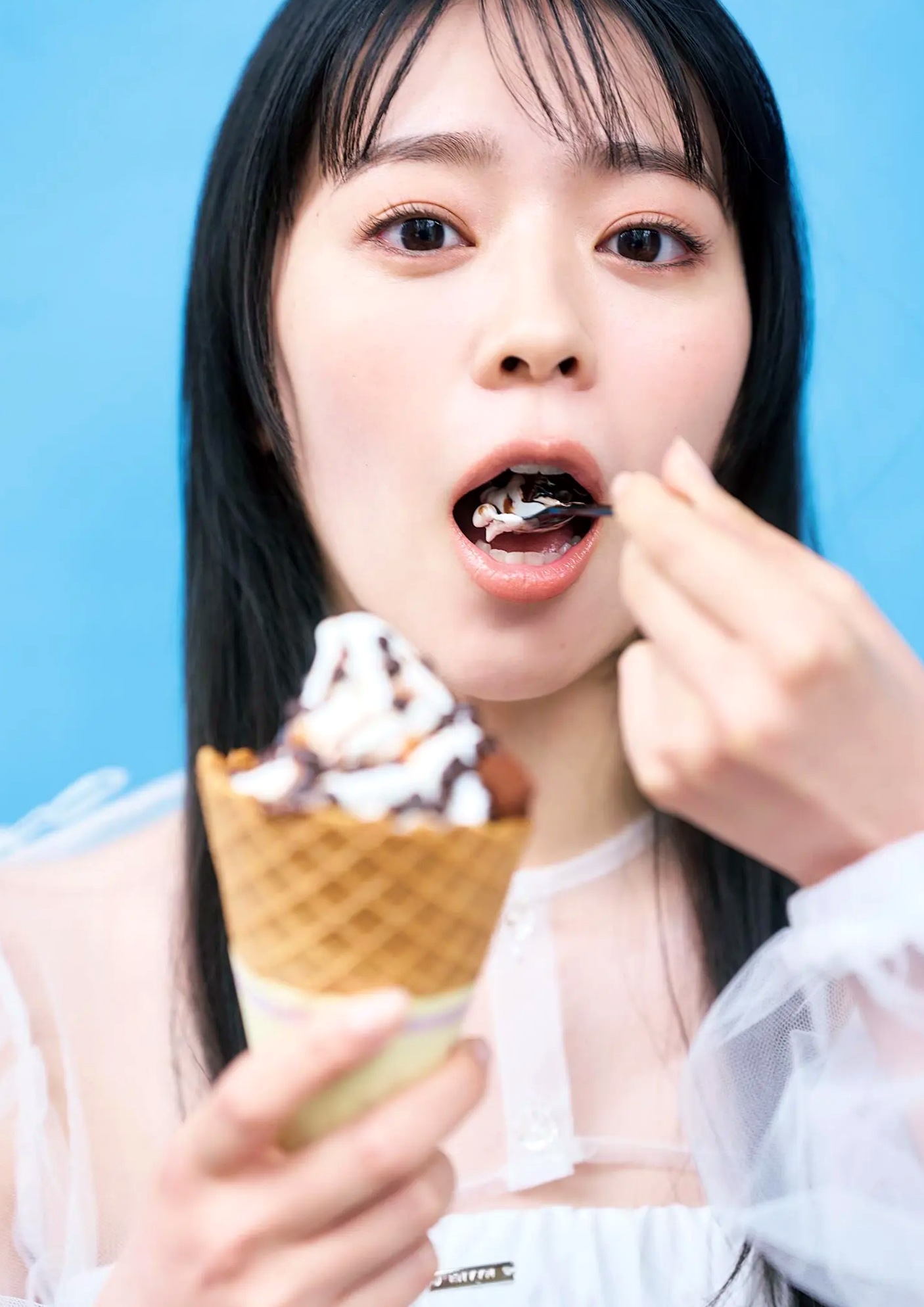 坂井仁香 - ひとかけら 户外泳池比基尼清新写真