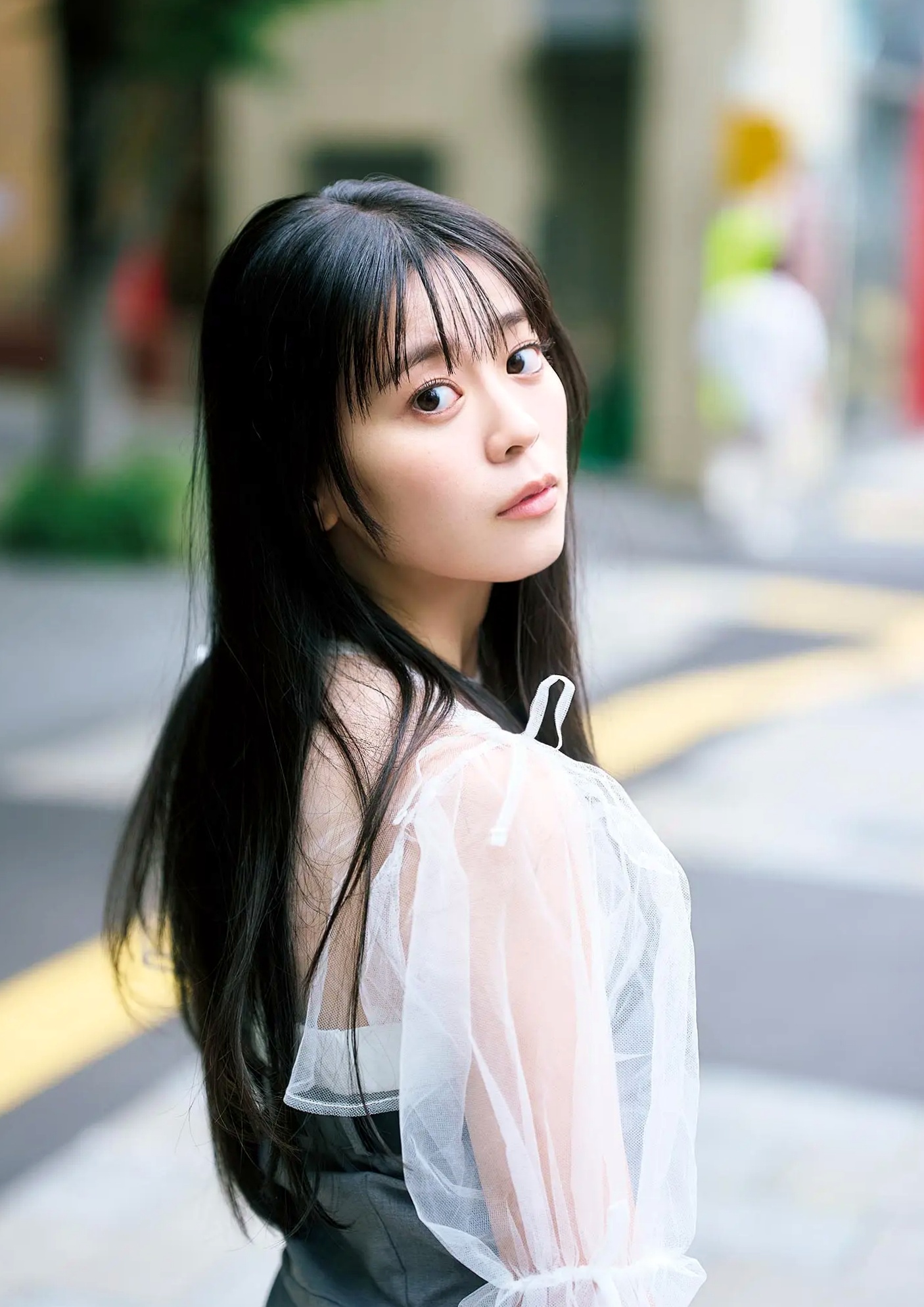 坂井仁香 - ひとかけら 户外泳池比基尼清新写真