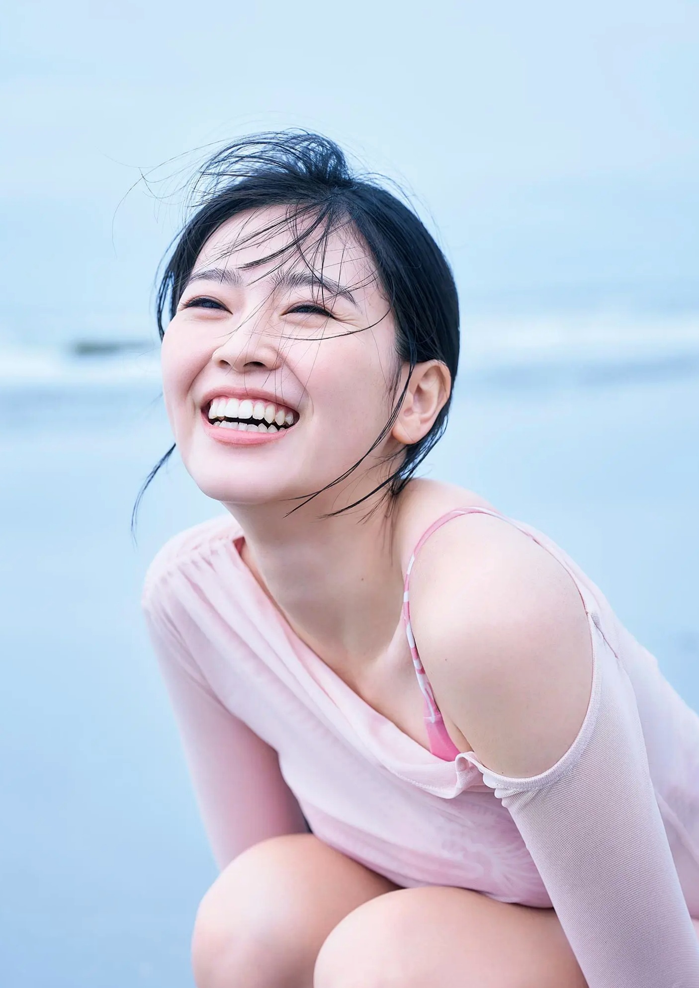 坂井仁香 - ひとかけら 户外泳池比基尼清新写真