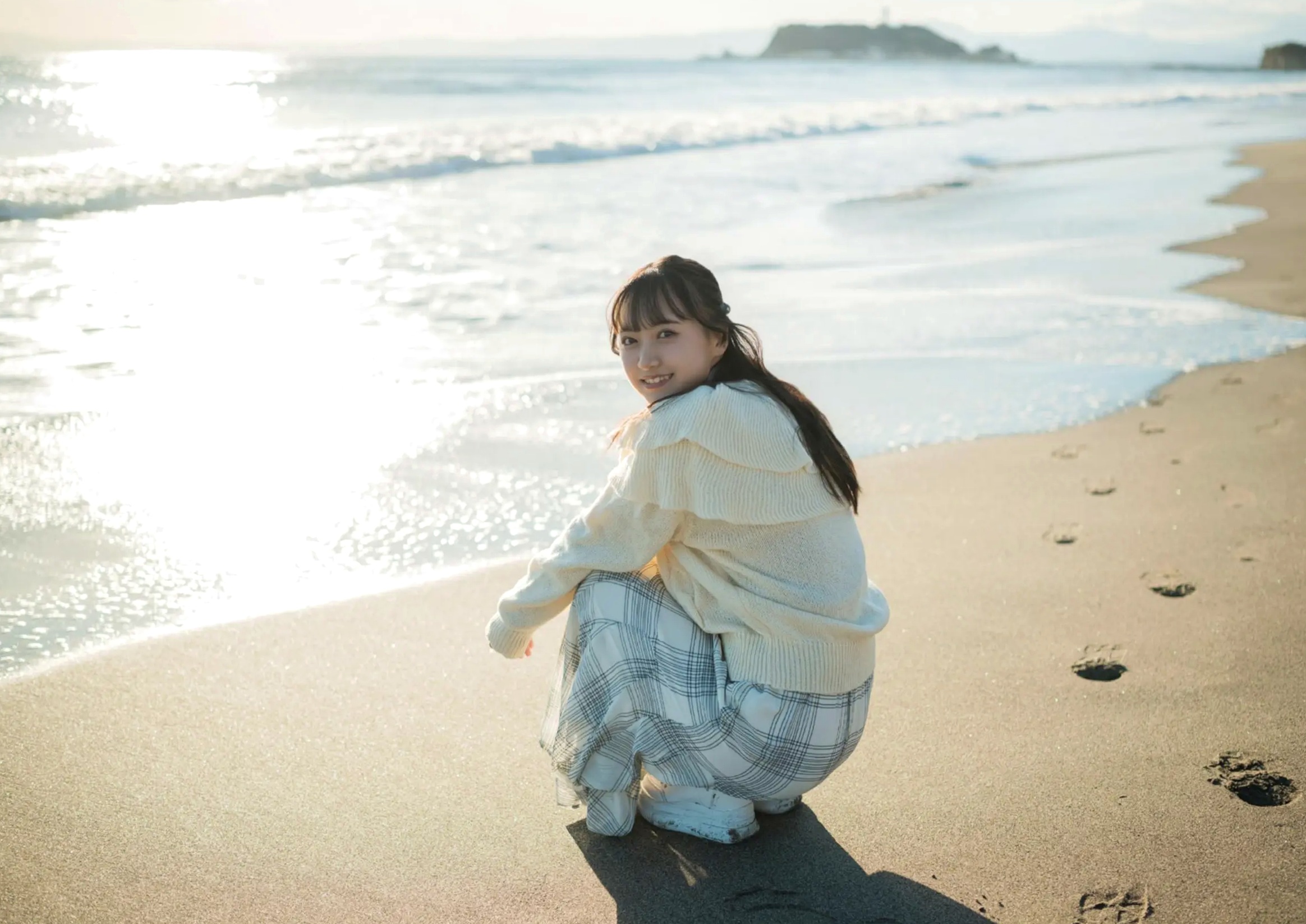 愛染ねね - 愛されドール 日系家居内衣私房照与海边治愈清纯写真