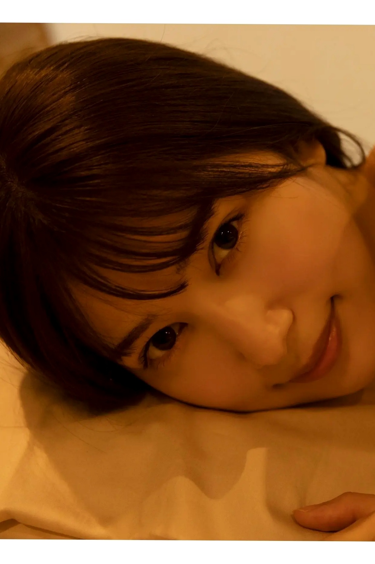 雪平莉左 - 美しすぎるリングガールとの秘め事 绝美举牌女郎家居私房内衣性感写真