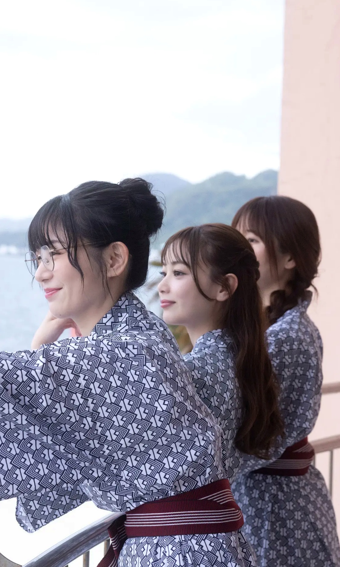 伊藤優衣・水原ゆき・長谷川かすみ - 俺達のあざす。温泉旅馆治愈系私房写真