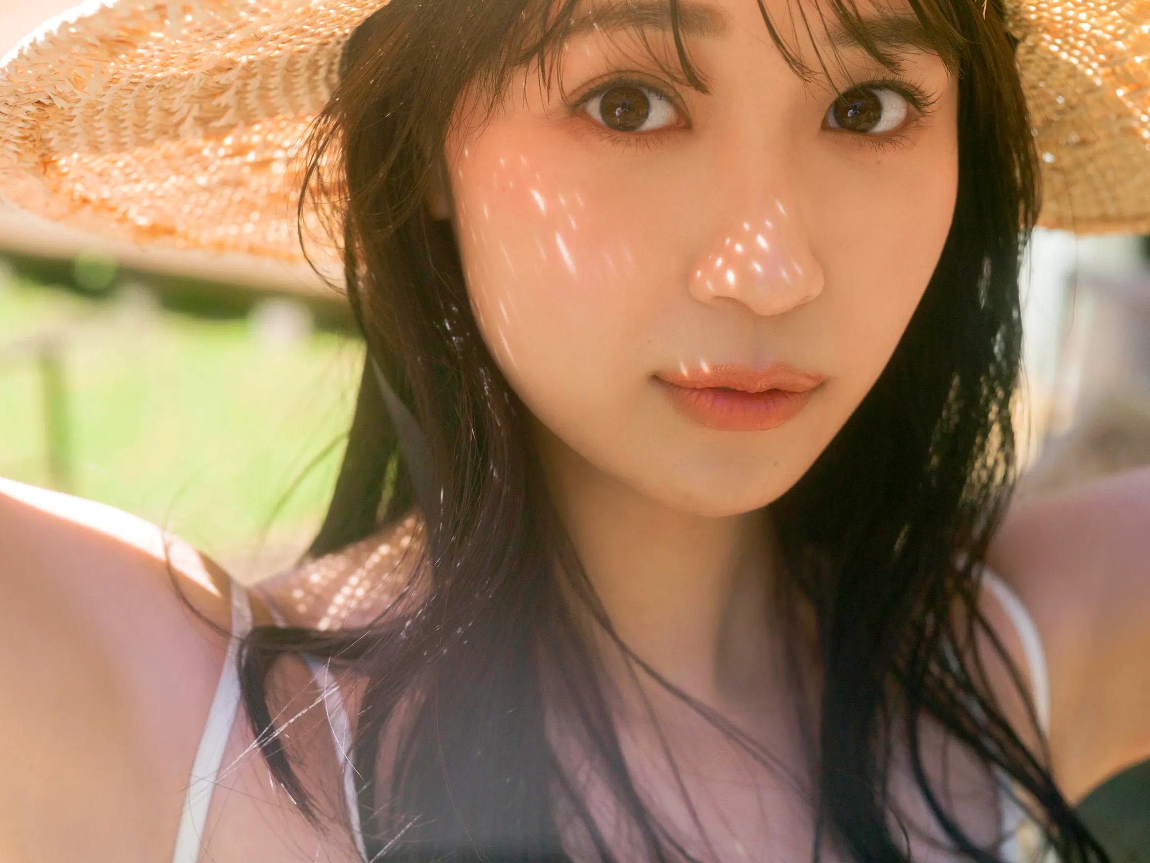 溝端葵 - 夏のはじめ 日本清新泳池比基尼写真 甜美性感美胸女神