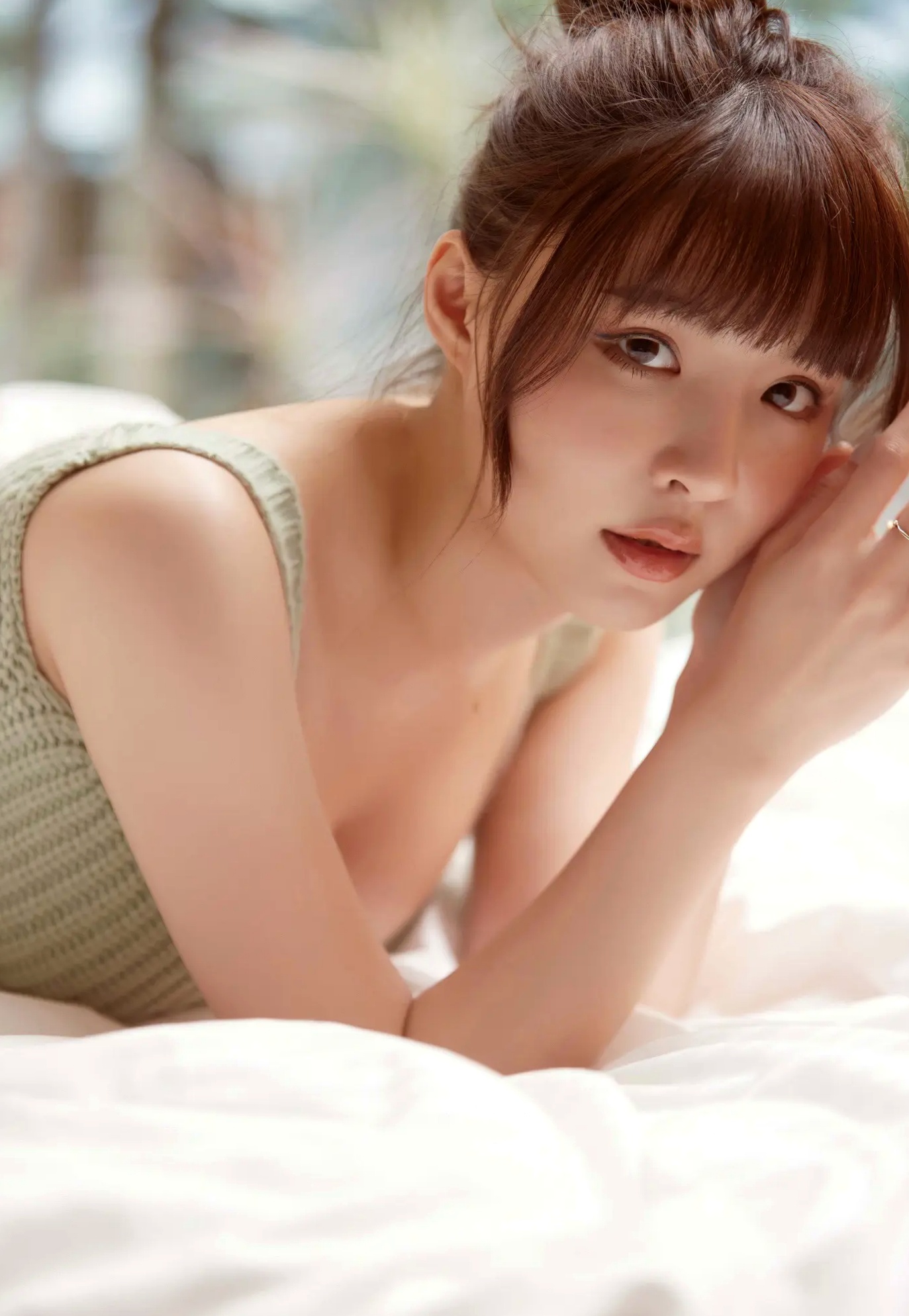 元元 - 吳婕安寫真書數位版 台湾女神性感比基尼私房内衣写真