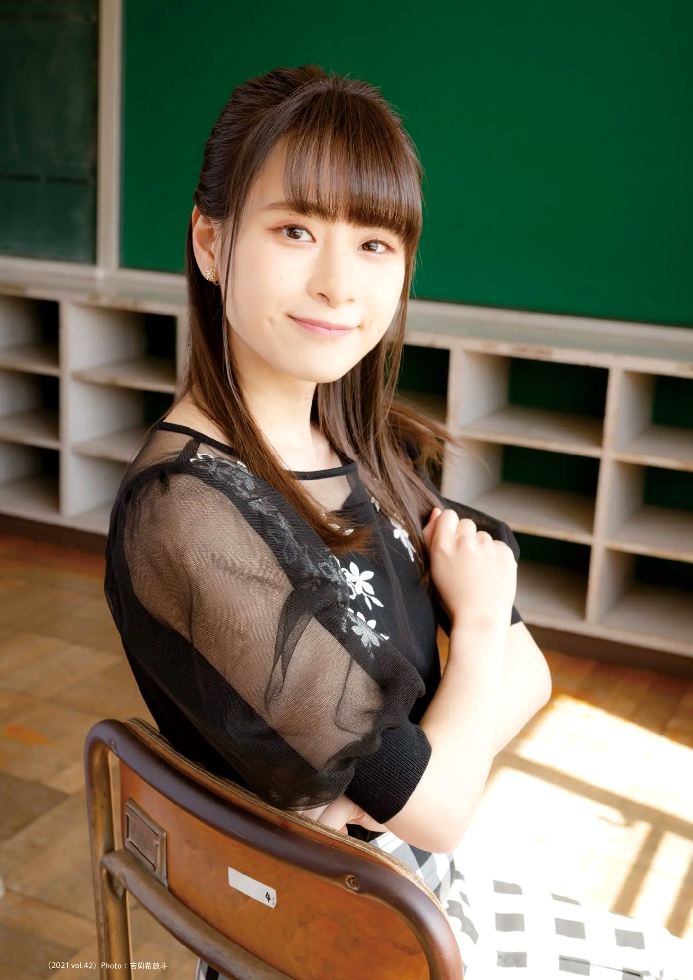 前田佳織里 - おとなのかおり 日系清新女神气质户外知性写真