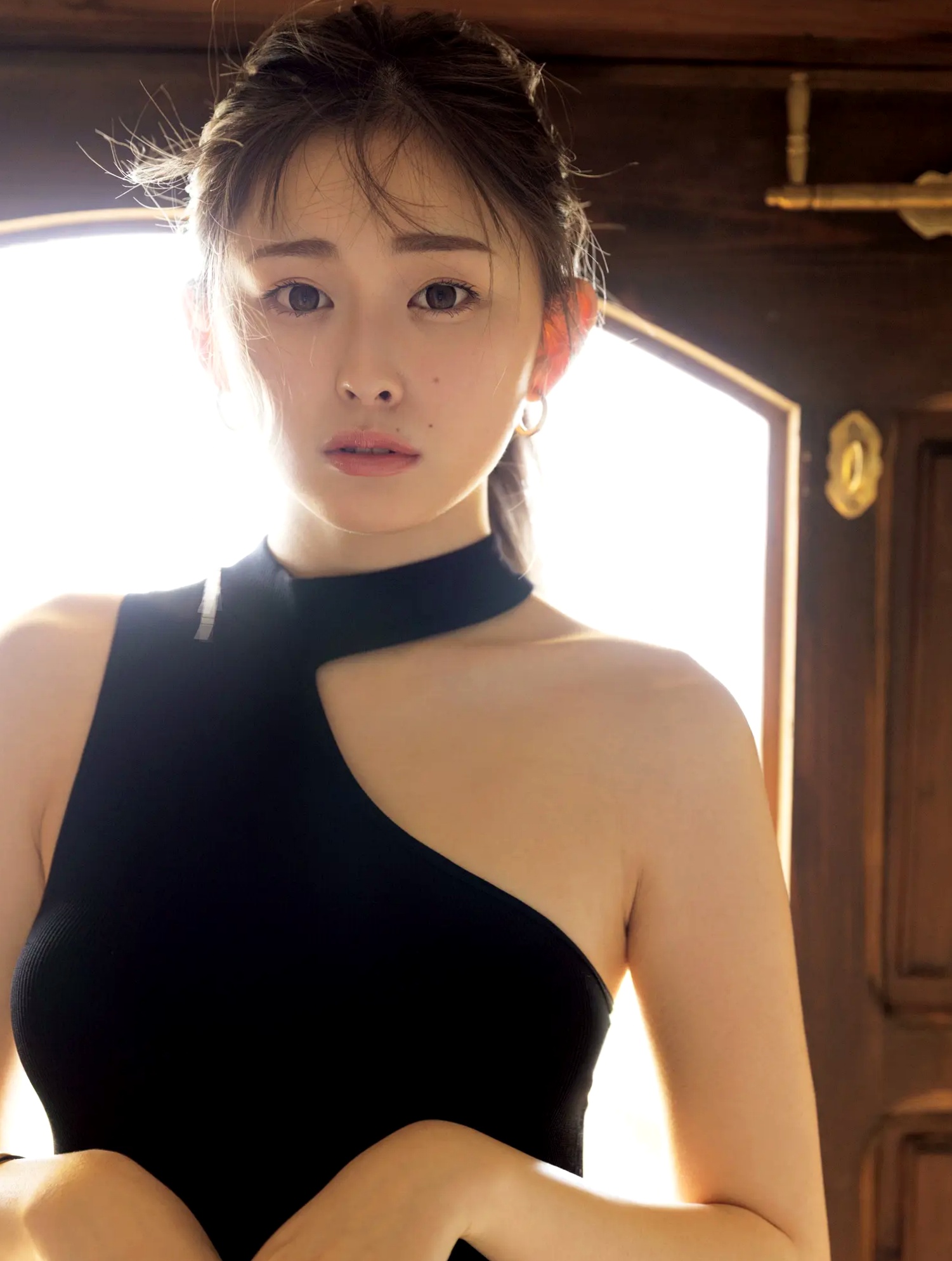 ゆうちゃみ - ゆうな 日本性感辣妹写真 湿身诱惑与野性黑丝街拍
