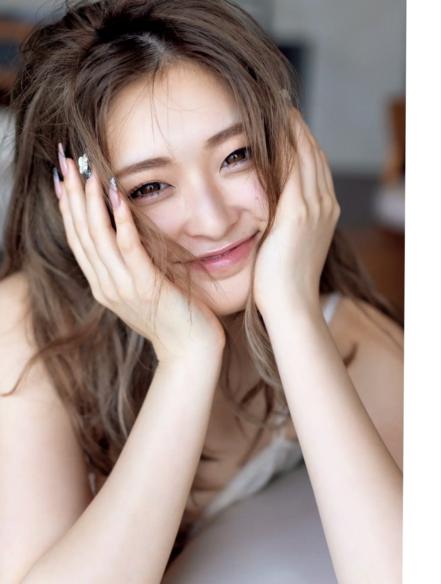 ゆうちゃみ - ゆうな 日本性感辣妹写真 湿身诱惑与野性黑丝街拍