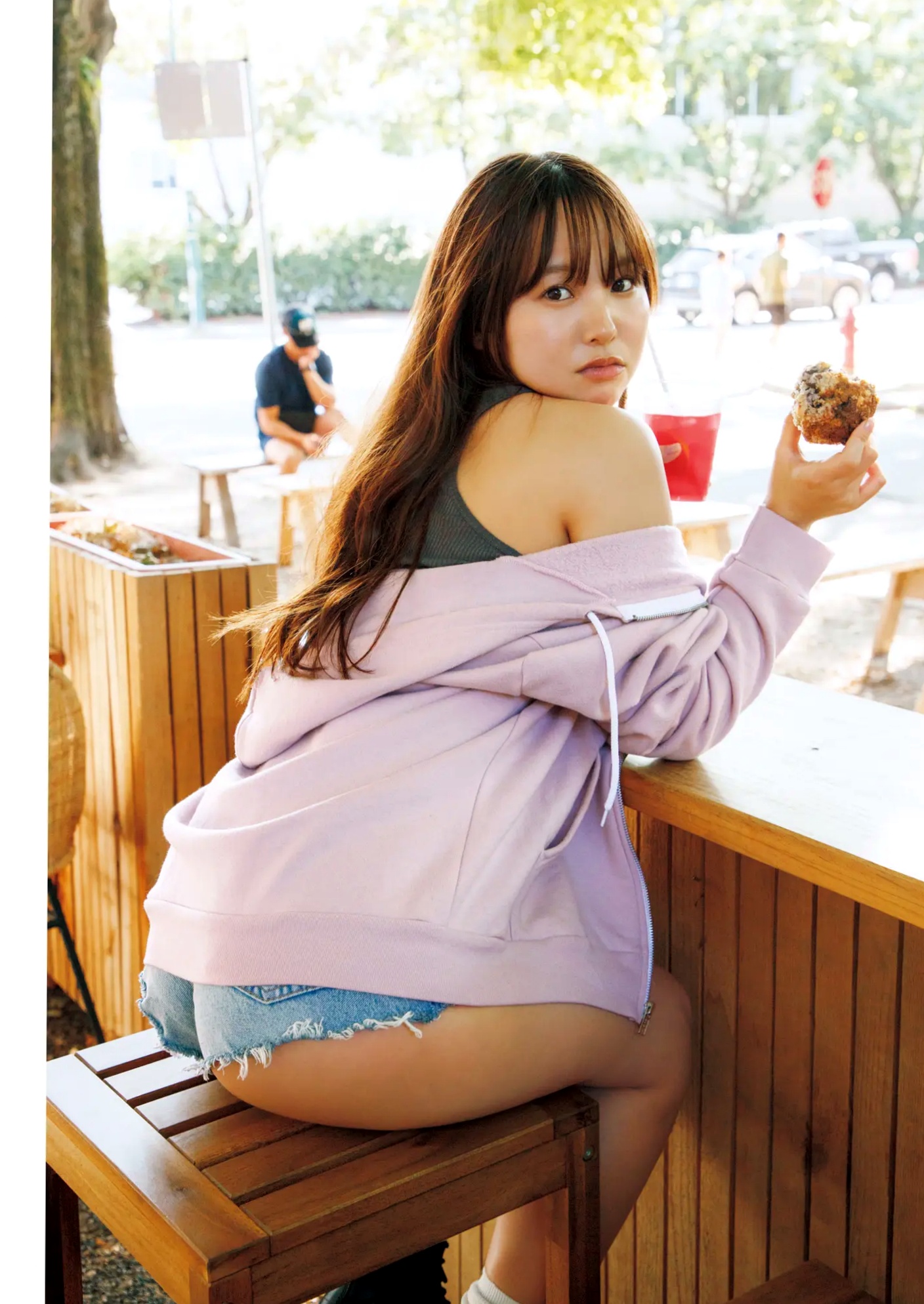 《本郷柚巴 - いつのまに、》日本性感写真 湿身诱惑与户外丰满美姿