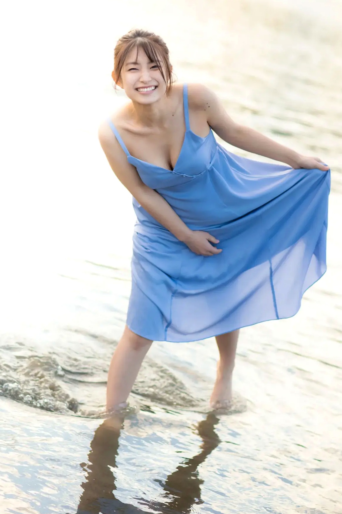 益田恵里菜《relax》居家性感内衣与海边沙滩写真