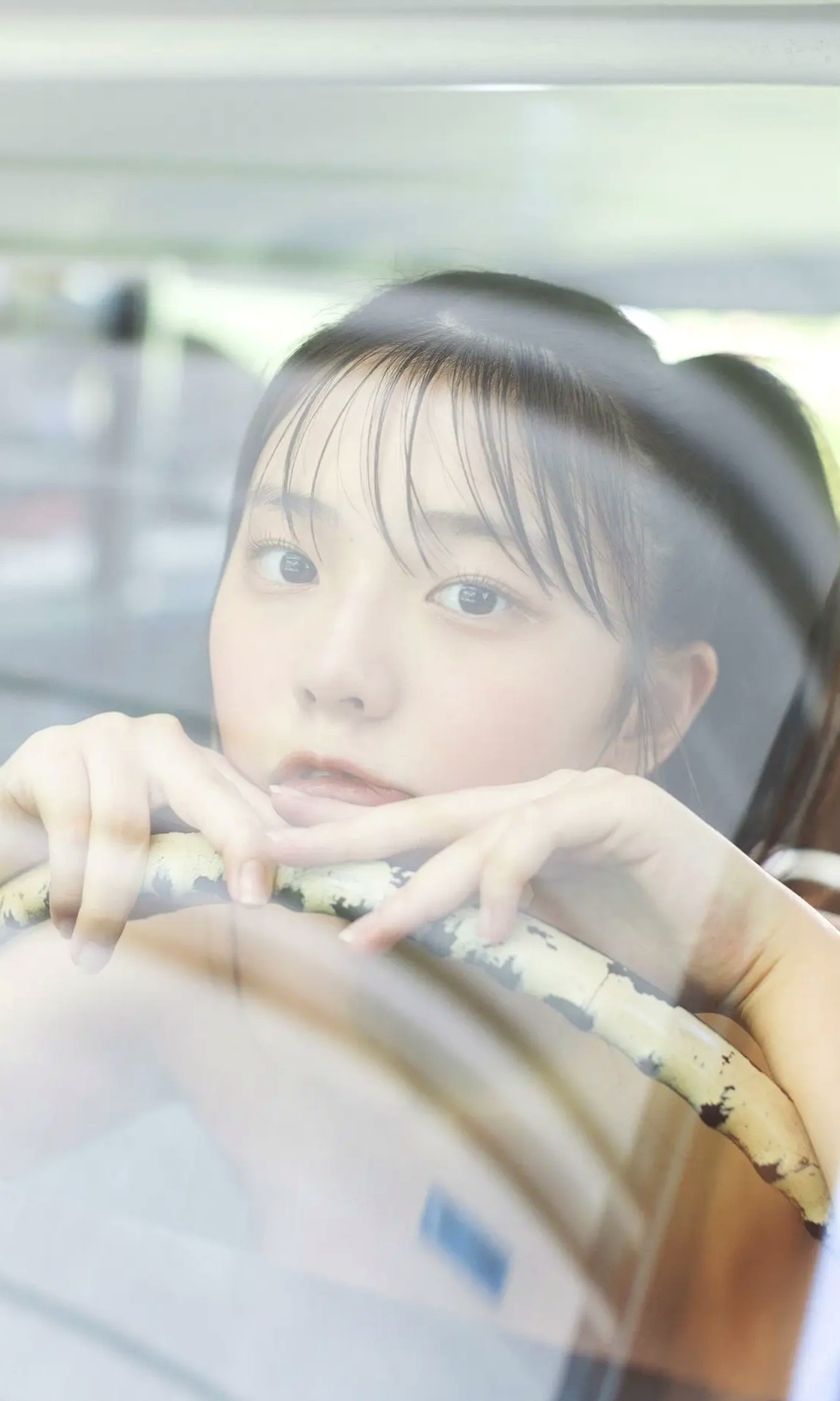 菊地姫奈 - GROWING UP!车内清新比基尼写真 纯欲性感大片