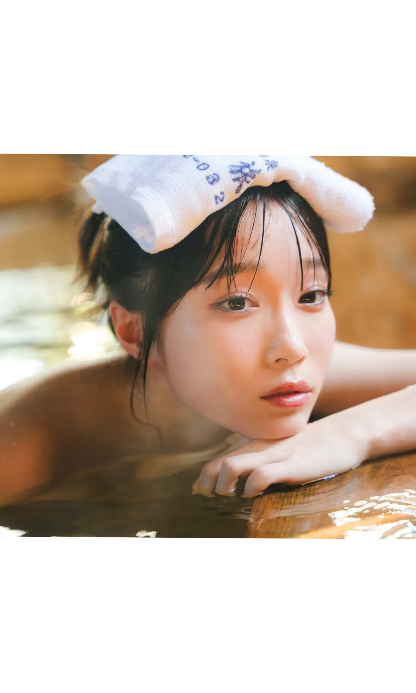 岸みゆ - こんな日がくるなんて:日本温泉浴室比基尼性感清纯写真