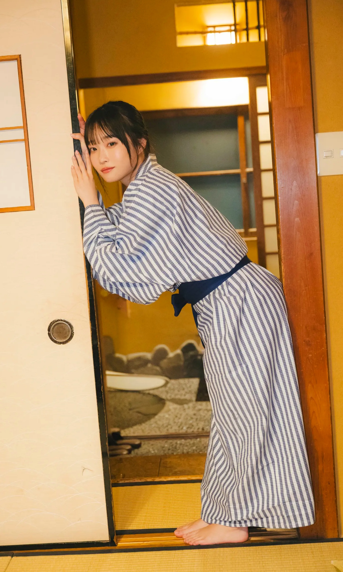 岸みゆ - こんな日がくるなんて:日本温泉浴室比基尼性感清纯写真
