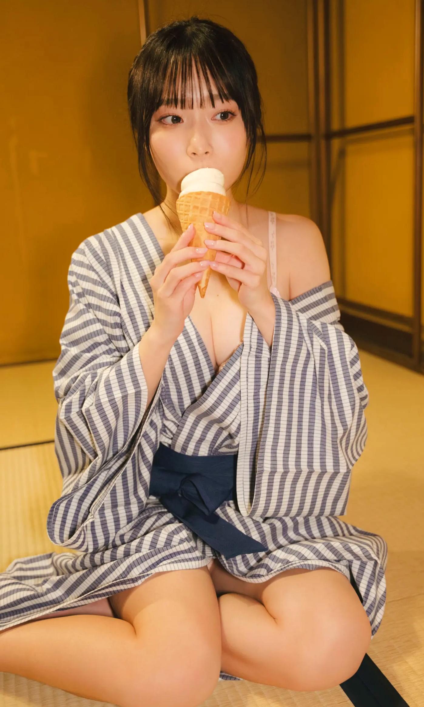 岸みゆ - こんな日がくるなんて:日本温泉浴室比基尼性感清纯写真