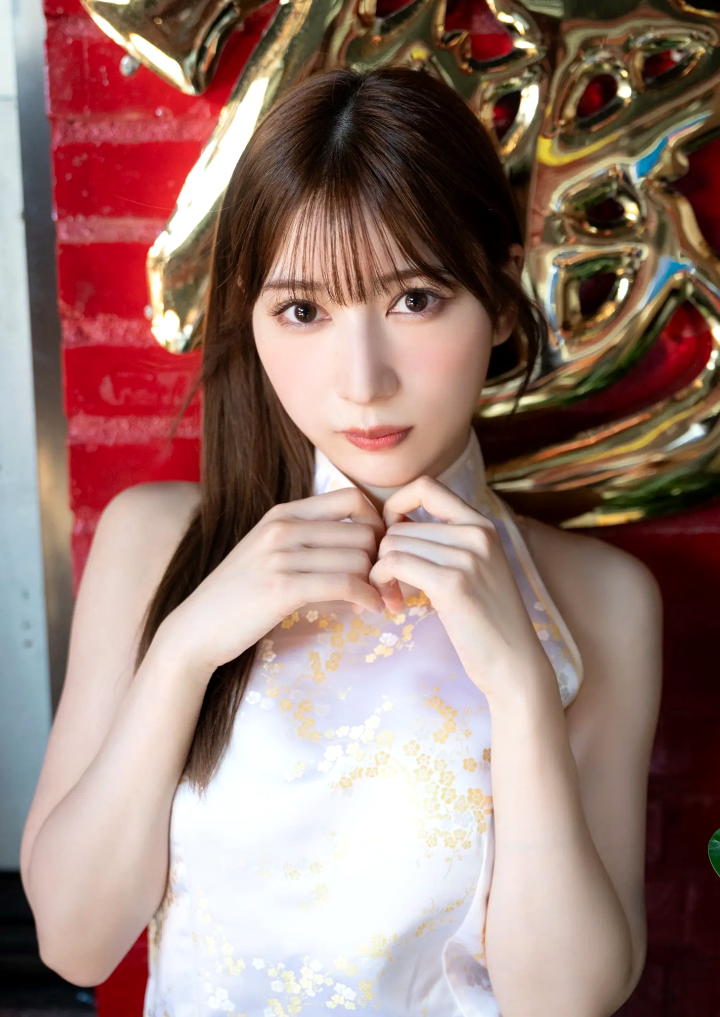 雪平莉左 台湾九份复古旗袍与性感比基尼写真