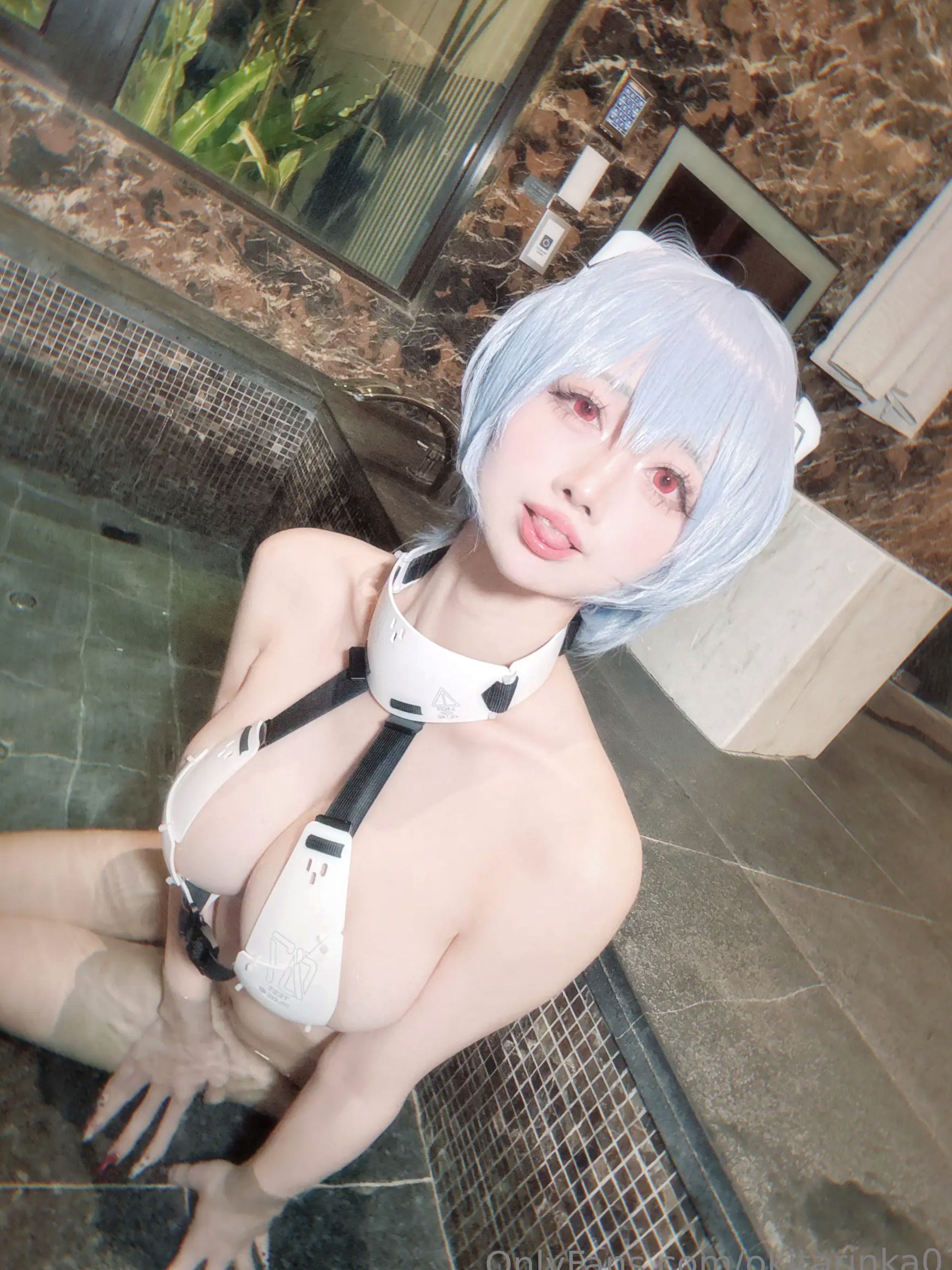 沖田凜花Rinka - Ayanami Rei 绫波丽COS 浴室湿身大尺度性感比基尼写真