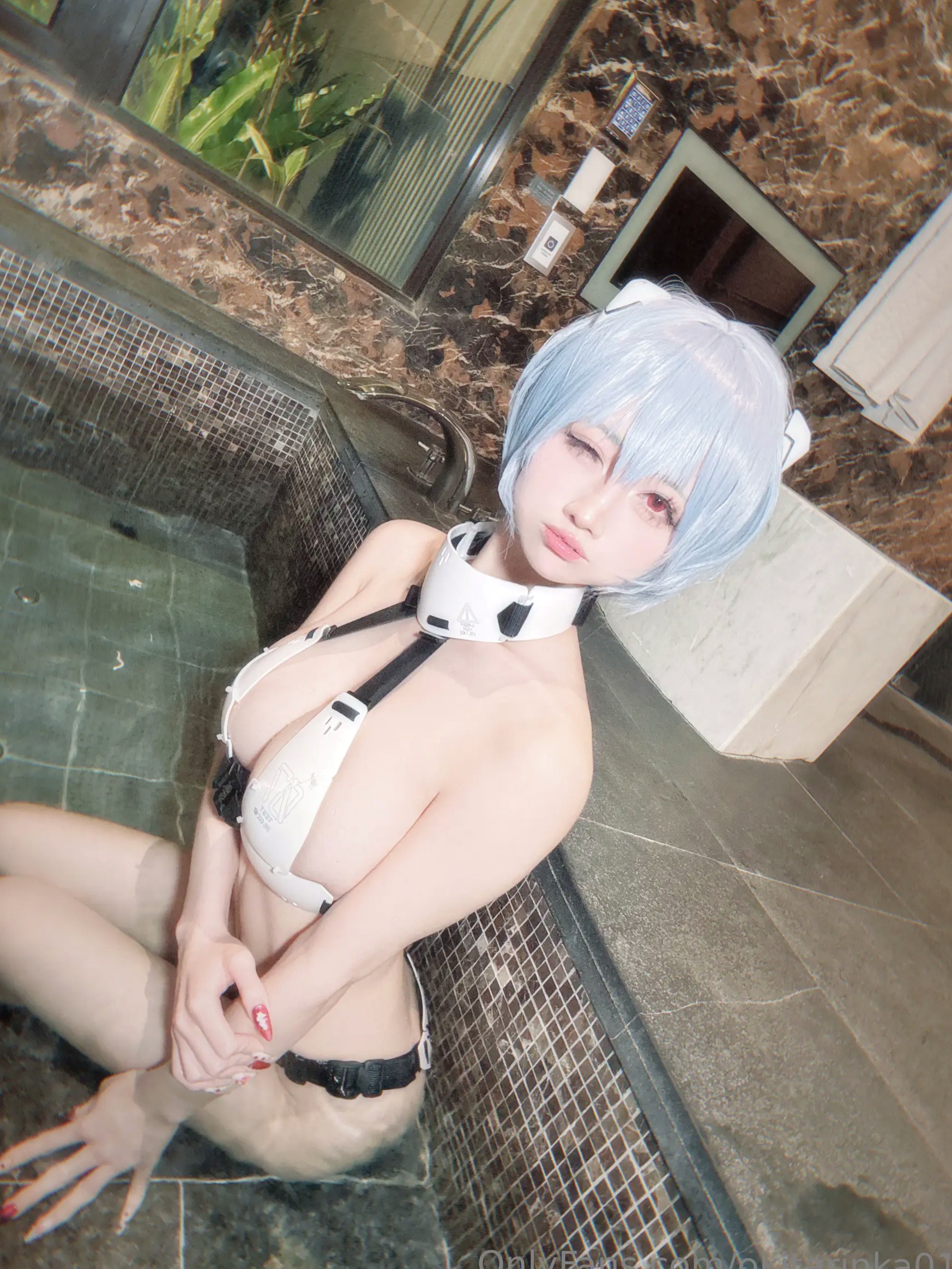 沖田凜花Rinka - Ayanami Rei 绫波丽COS 浴室湿身大尺度性感比基尼写真