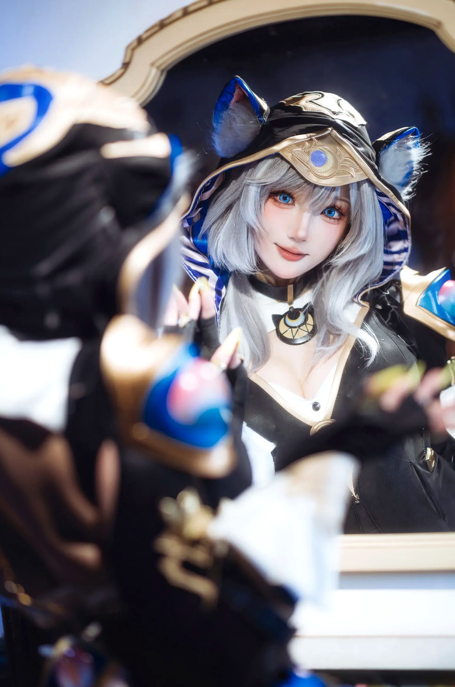 瓜希酱 - 崩坏 星穹铁道 赛飞儿 室内复古写真 性感美腿极品Cosplay