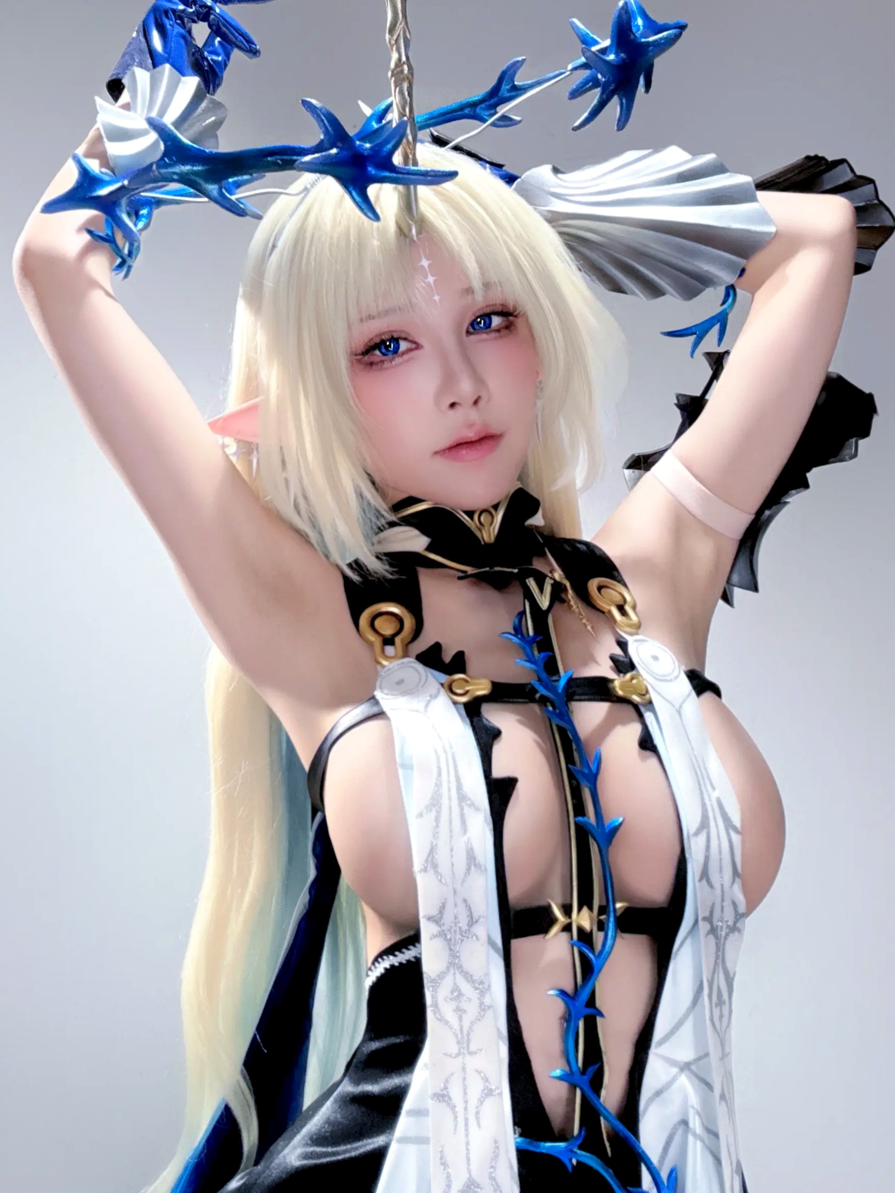 水淼aqua - 芙露德莉斯 Fleurdelys 二次元奇幻角色扮演性感冷艳自拍