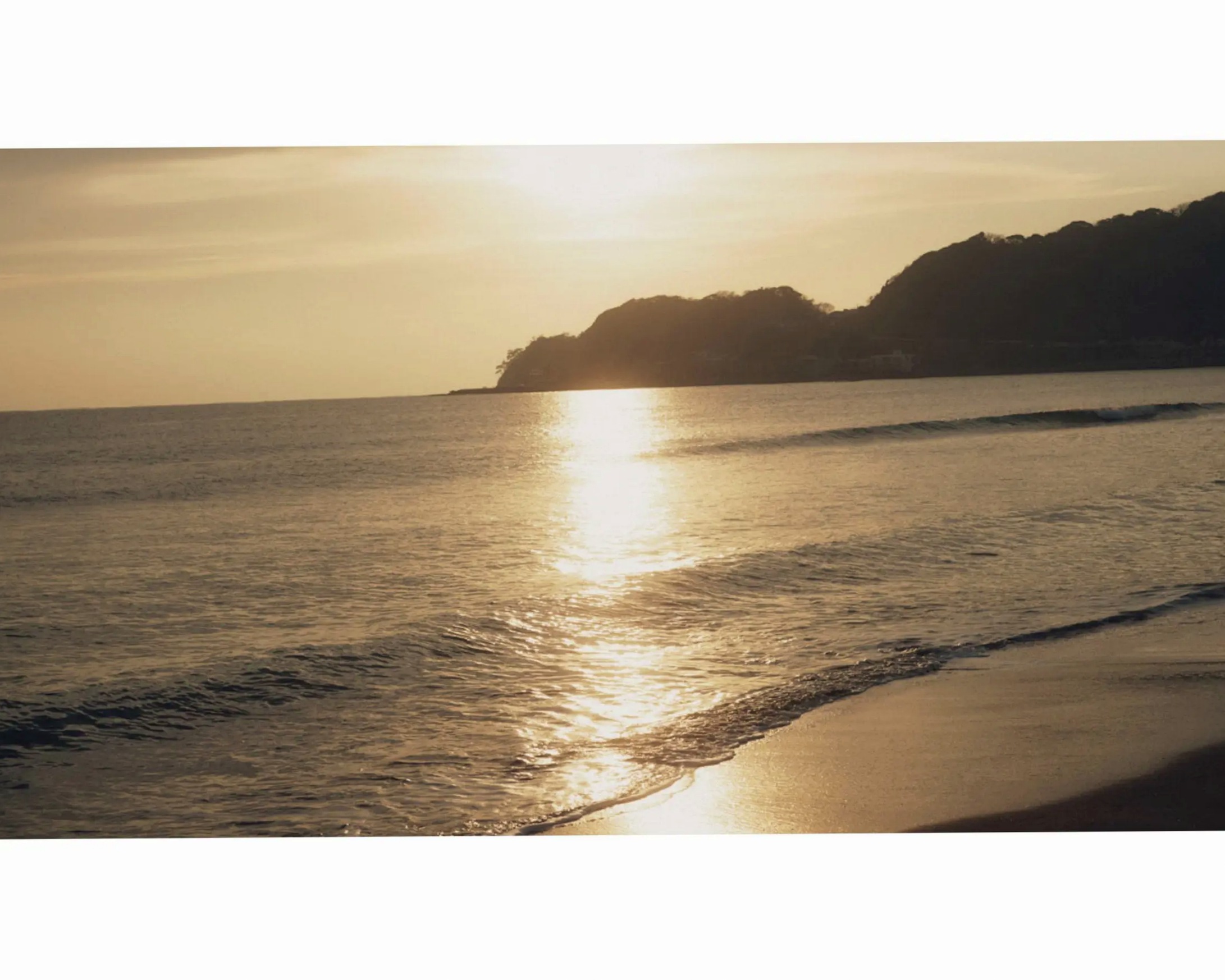 紗愛:日系性感内衣与海滨夕阳沙滩唯美写真
