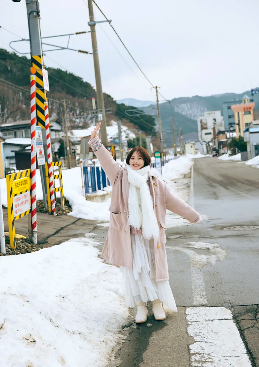 新谷姫加 - ひめかわいい。 日本性感家居私房照 丁字裤美臀诱惑写真