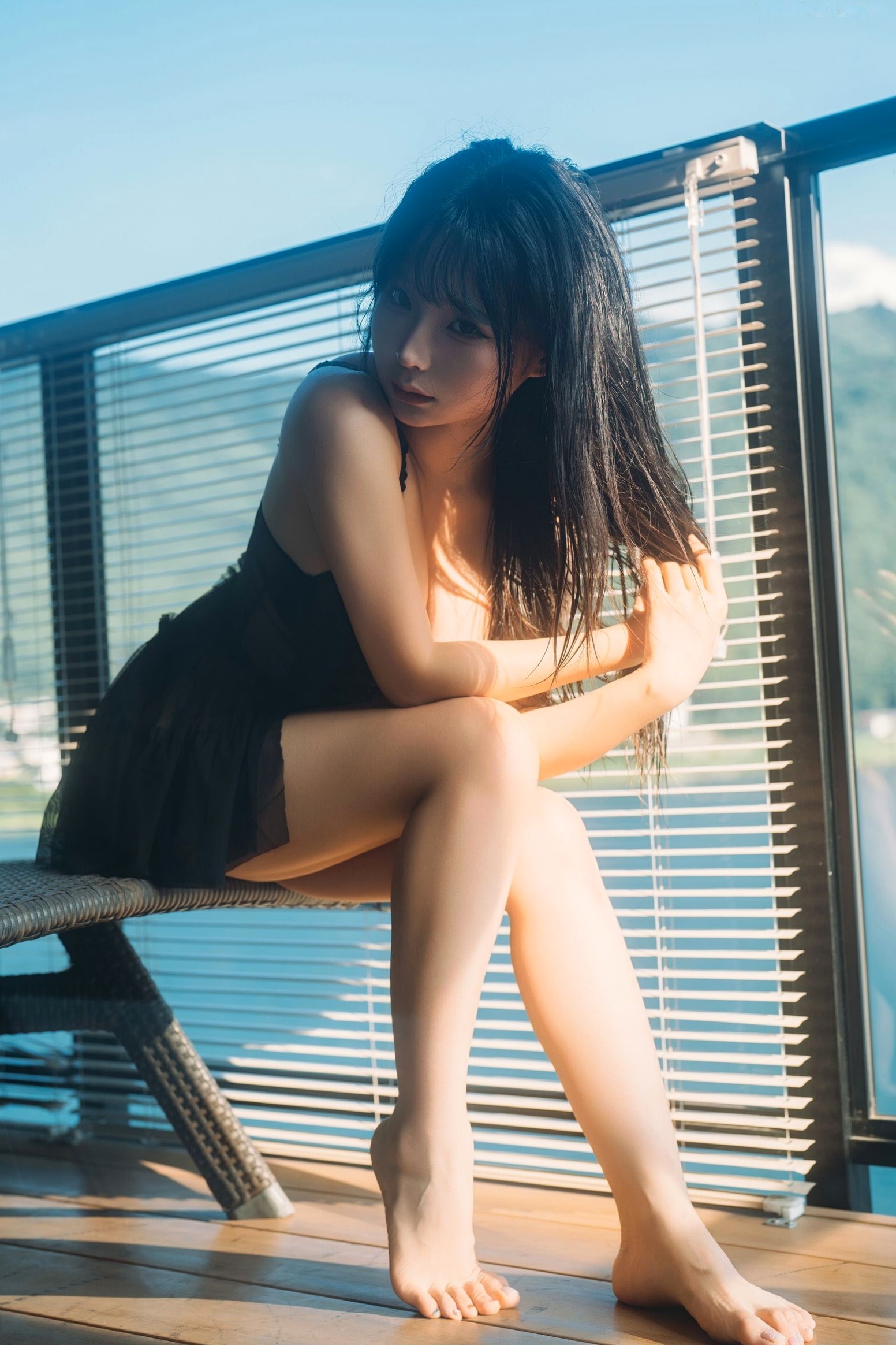 蠢沫沫-夏想-上 日系和服海边校服水疗比基尼性感写真