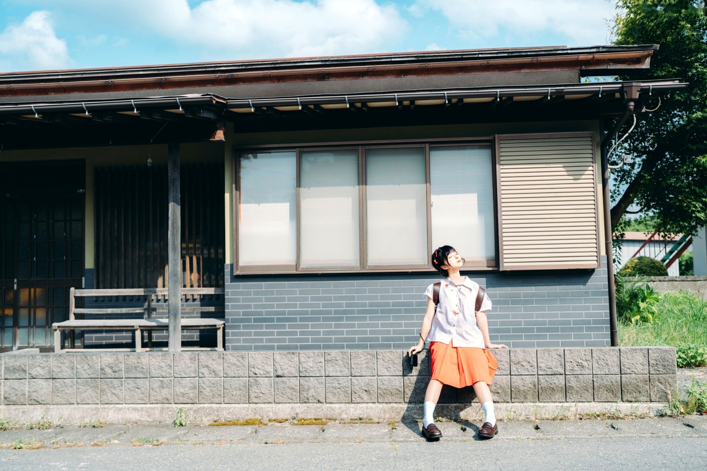 蠢沫沫-夏想-上 日系和服海边校服水疗比基尼性感写真