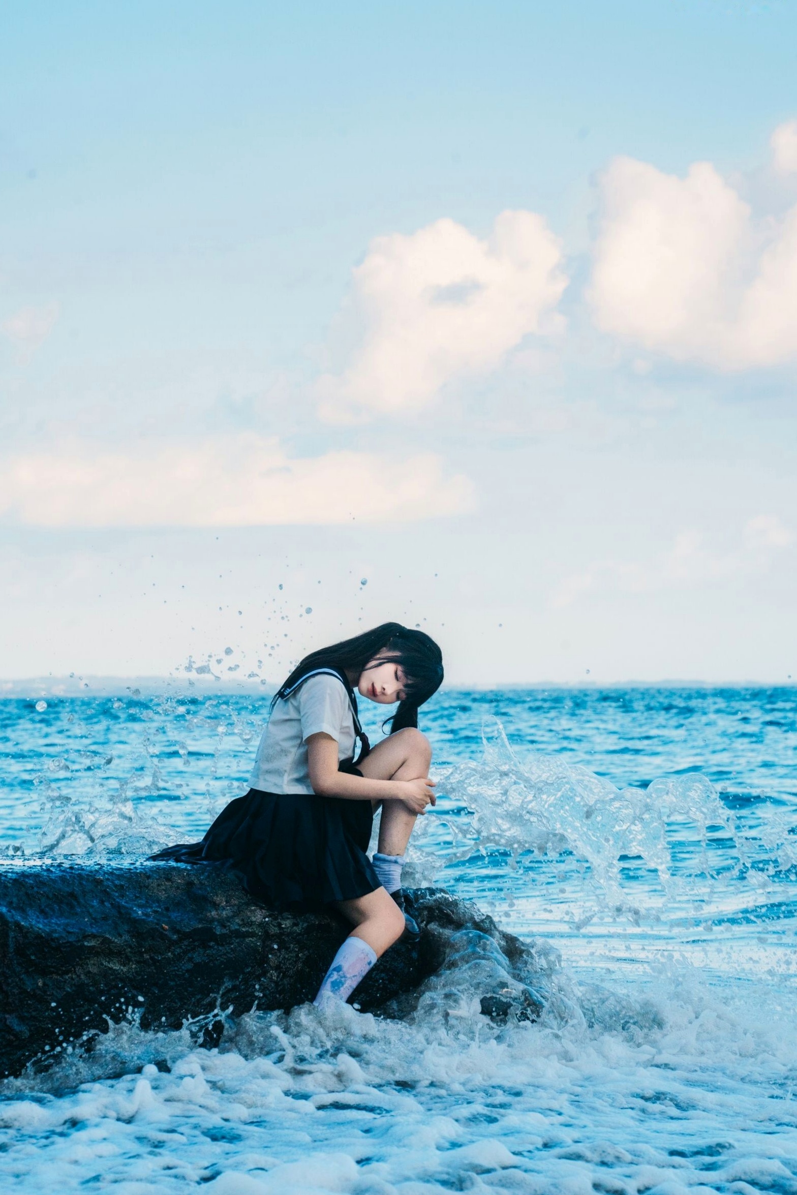 蠢沫沫-夏想-上 日系和服海边校服水疗比基尼性感写真