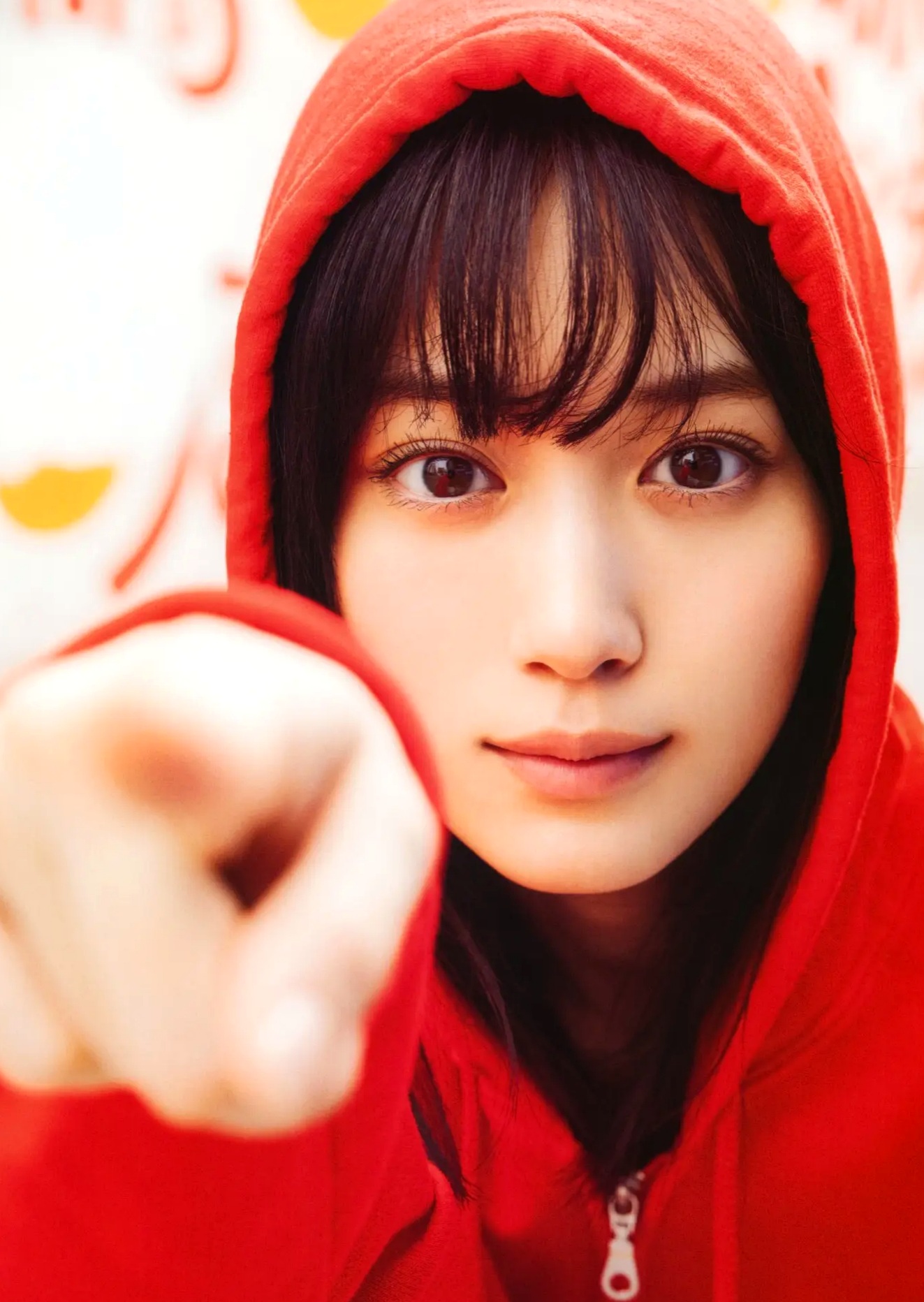 《山下美月 - ヒロイン》海边黑色比基尼与浴室甜美写真