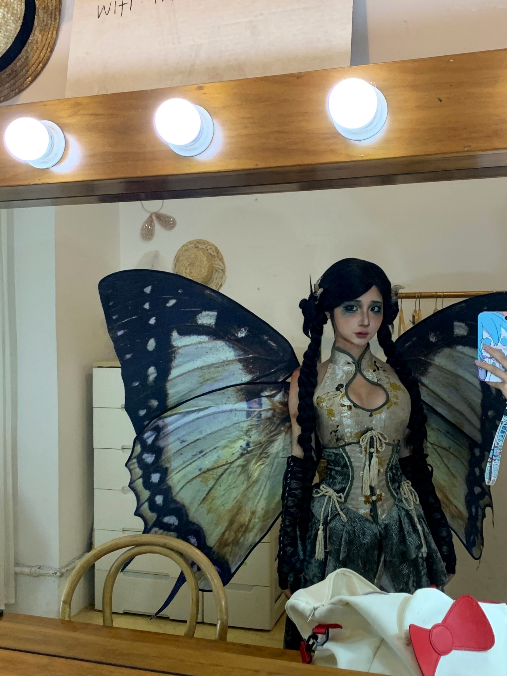 蠢沫沫-《枯叶蝶》国风奇幻性感旗袍角色扮演写真