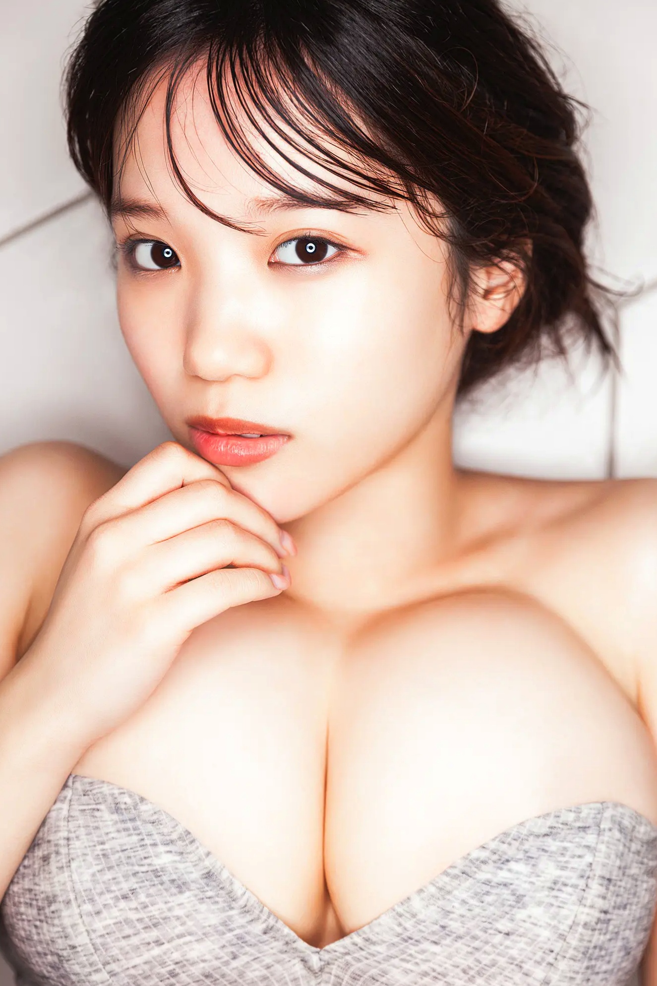 堀みなみ - 聖なるHカップ vol.3 日本童颜巨乳女神阳光户外比基尼写真