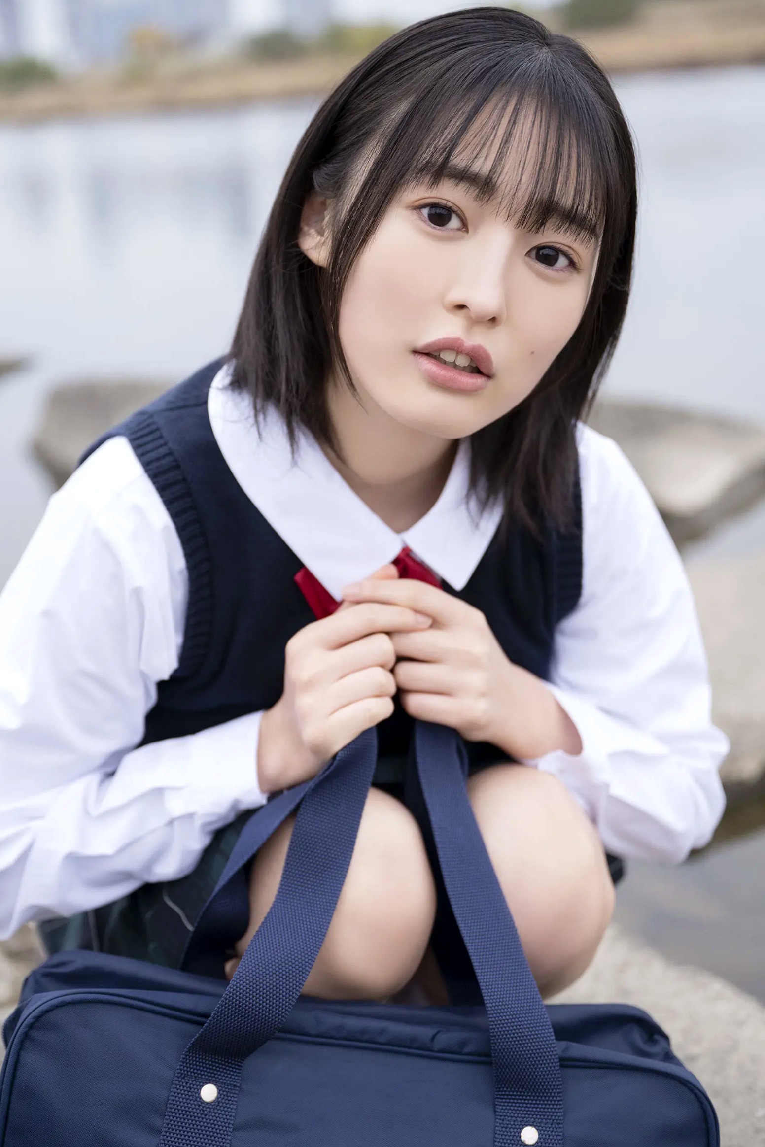 白濱美兎 - Pure White 清纯童颜巨乳美少女柔美私房内衣写真