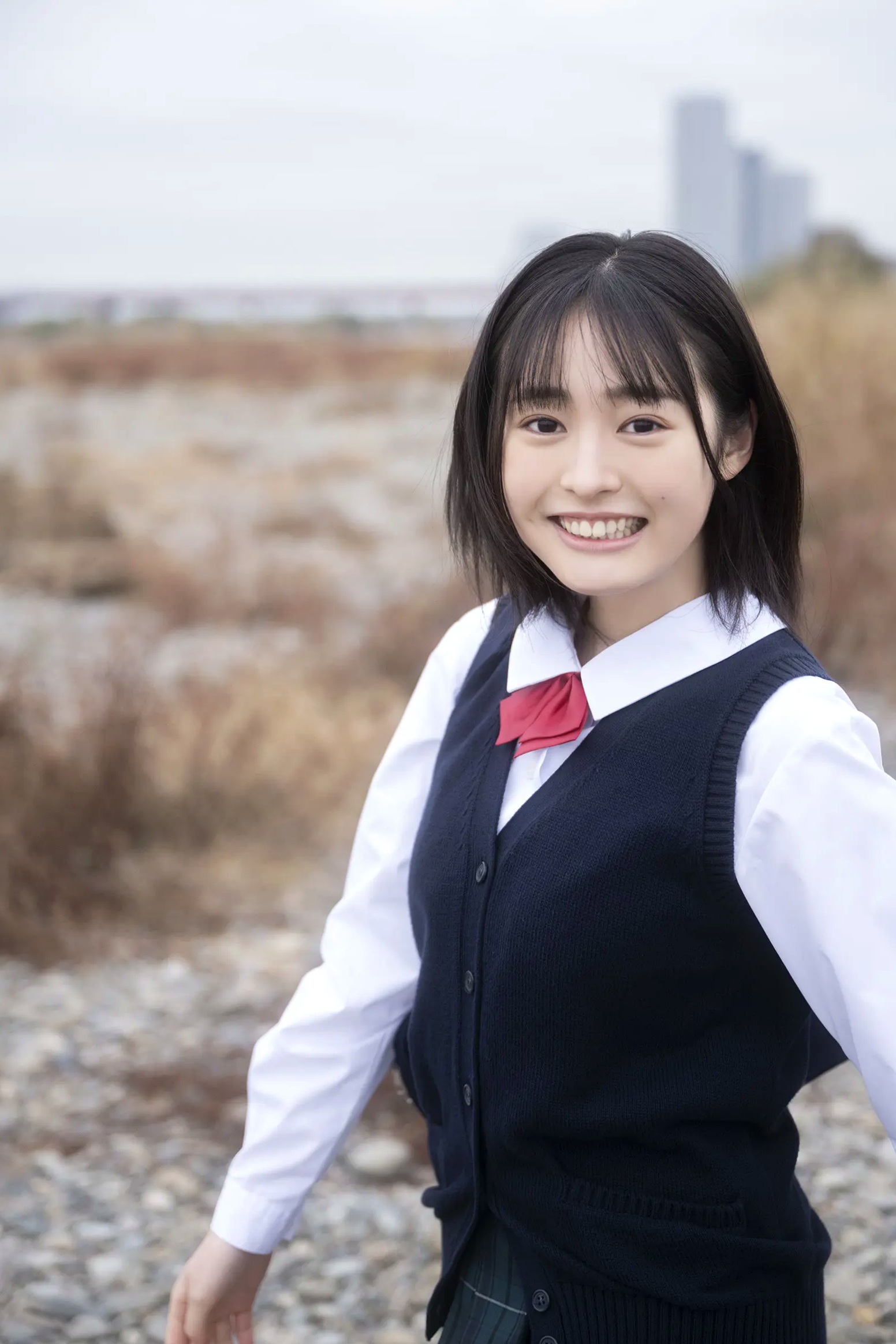 白濱美兎 - Pure White 清纯童颜巨乳美少女柔美私房内衣写真