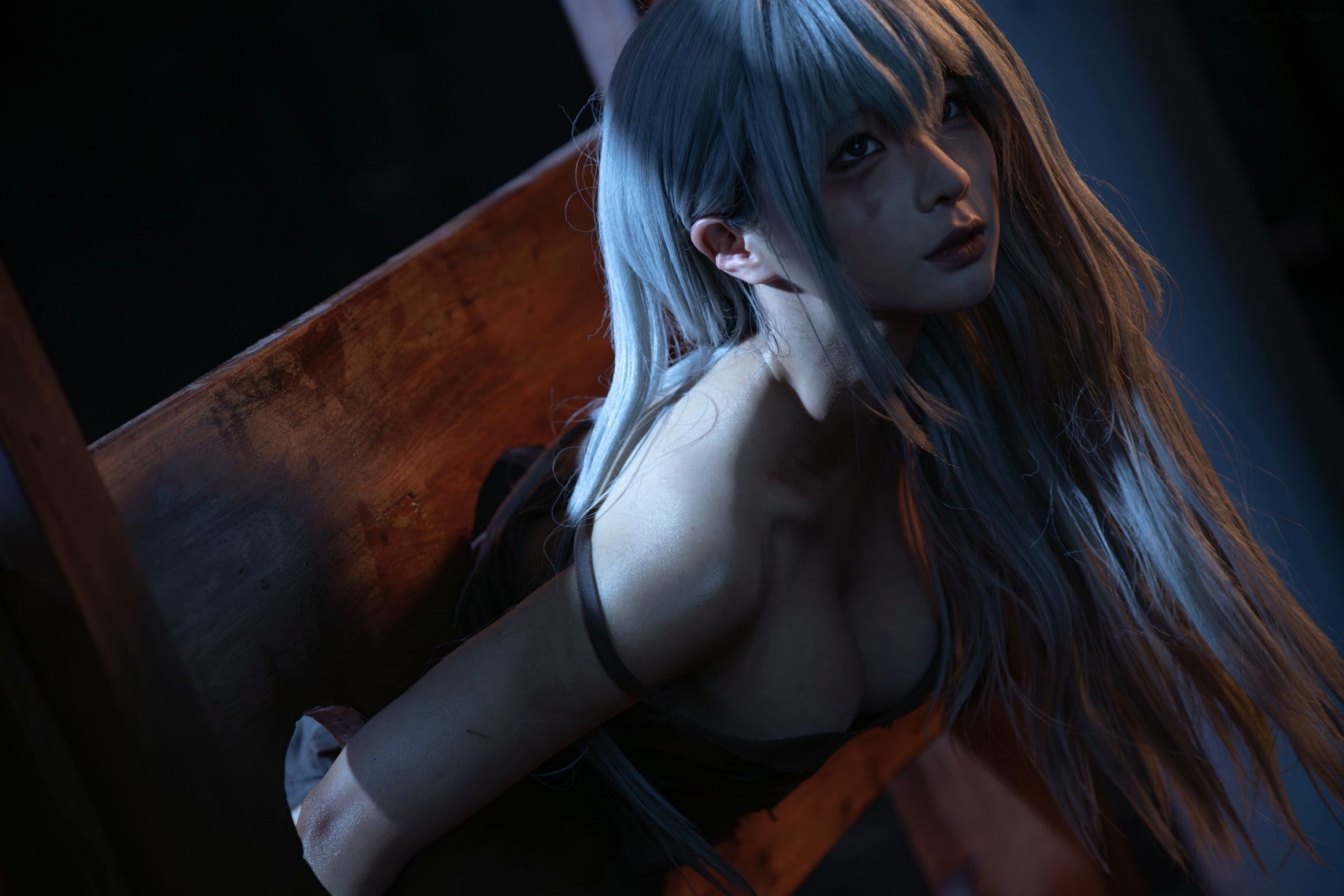 《蠢沫沫-奴隶少女希尔薇》地牢铁链战损风角色扮演性感大尺度写真