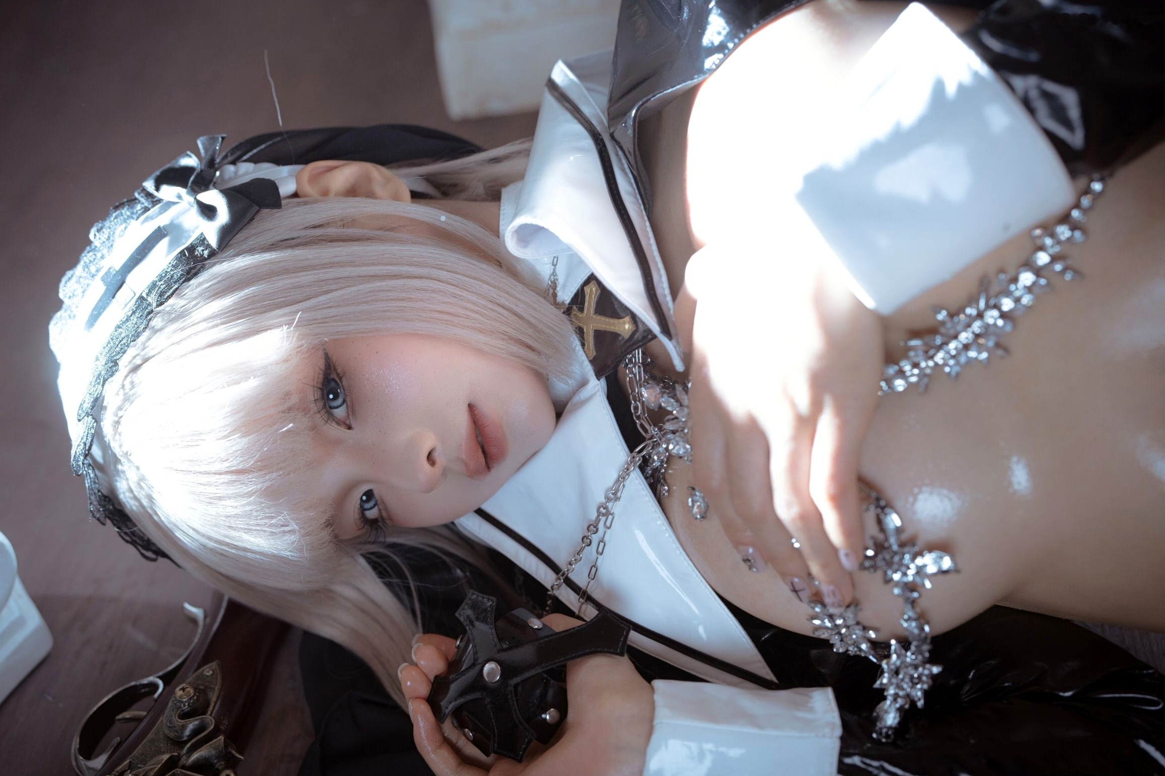 蠢沫沫 - 修女修道院漆皮私房写真 魅惑角色扮演性感女神
