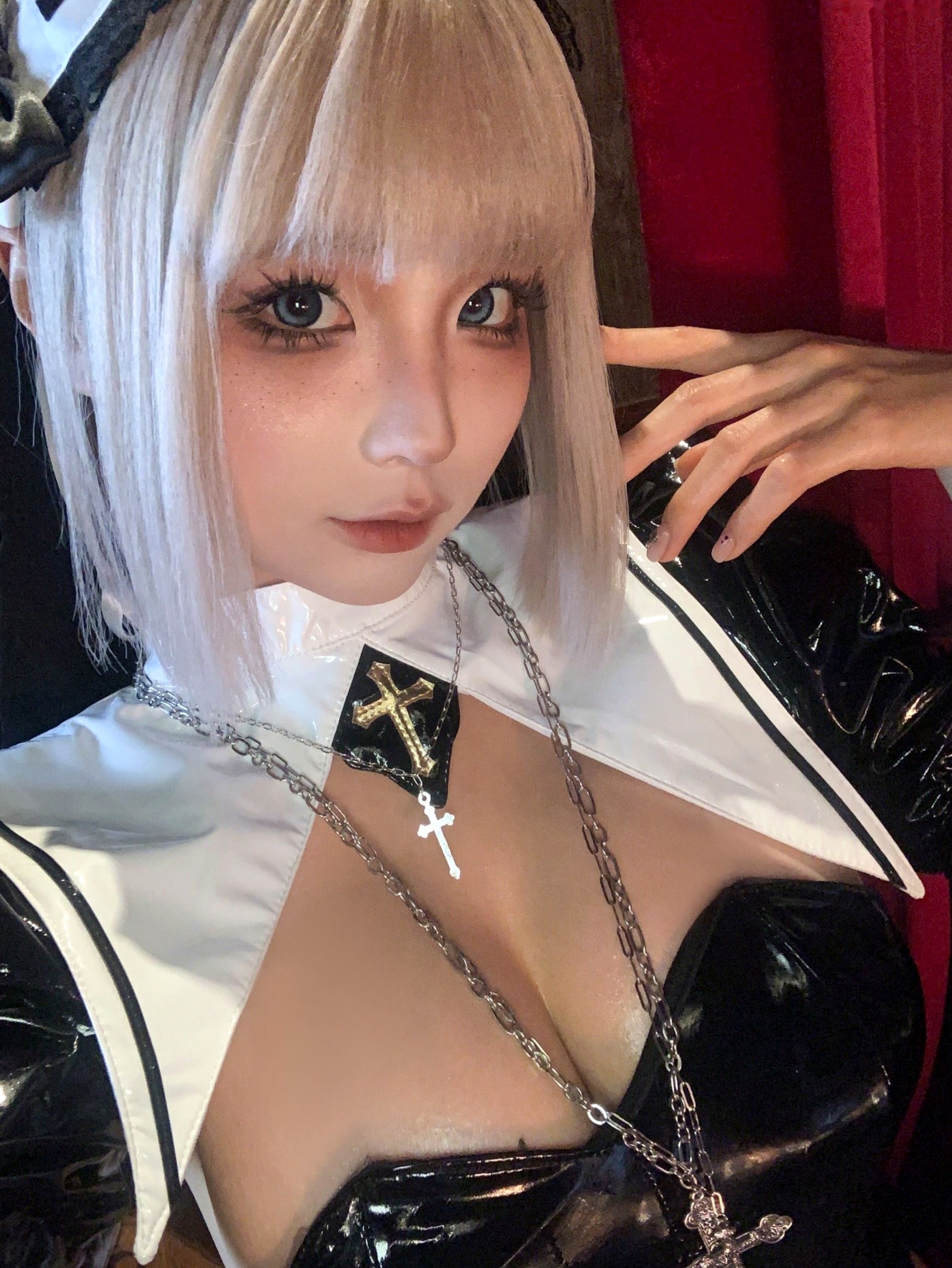 蠢沫沫 - 修女修道院漆皮私房写真 魅惑角色扮演性感女神