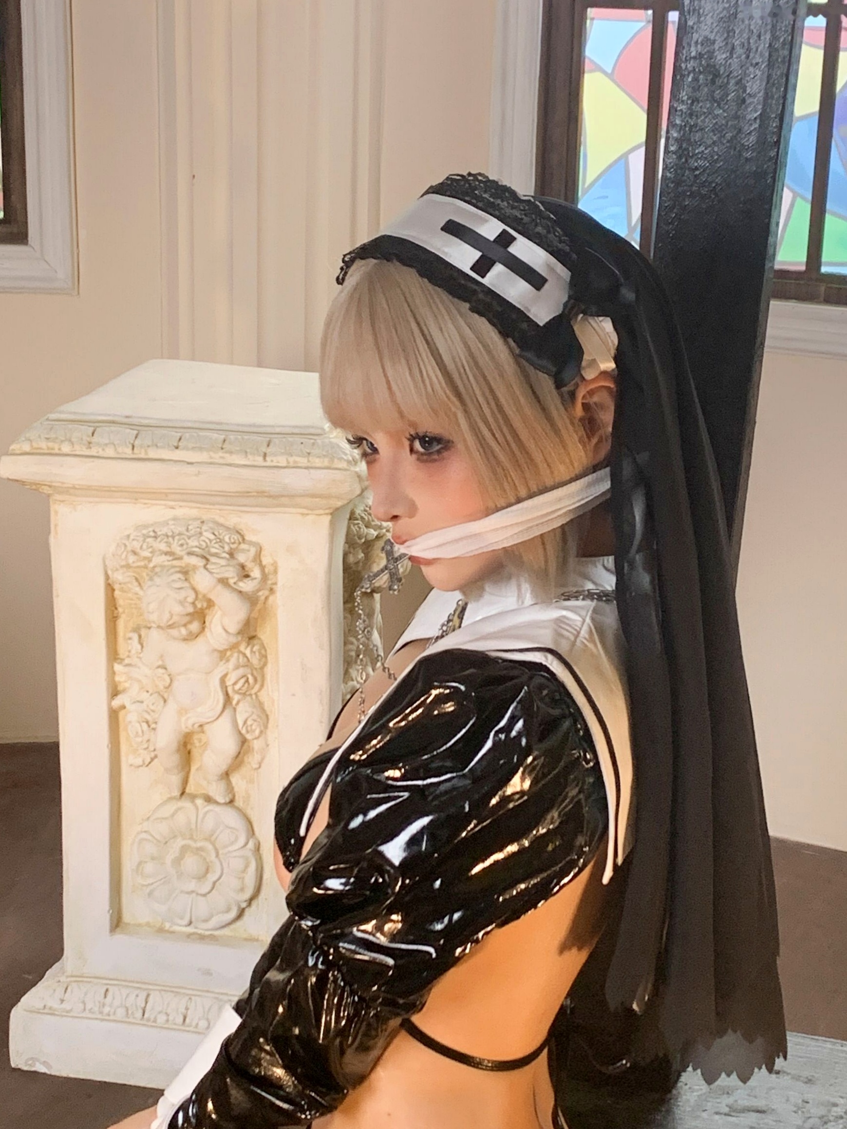 蠢沫沫 - 修女修道院漆皮私房写真 魅惑角色扮演性感女神