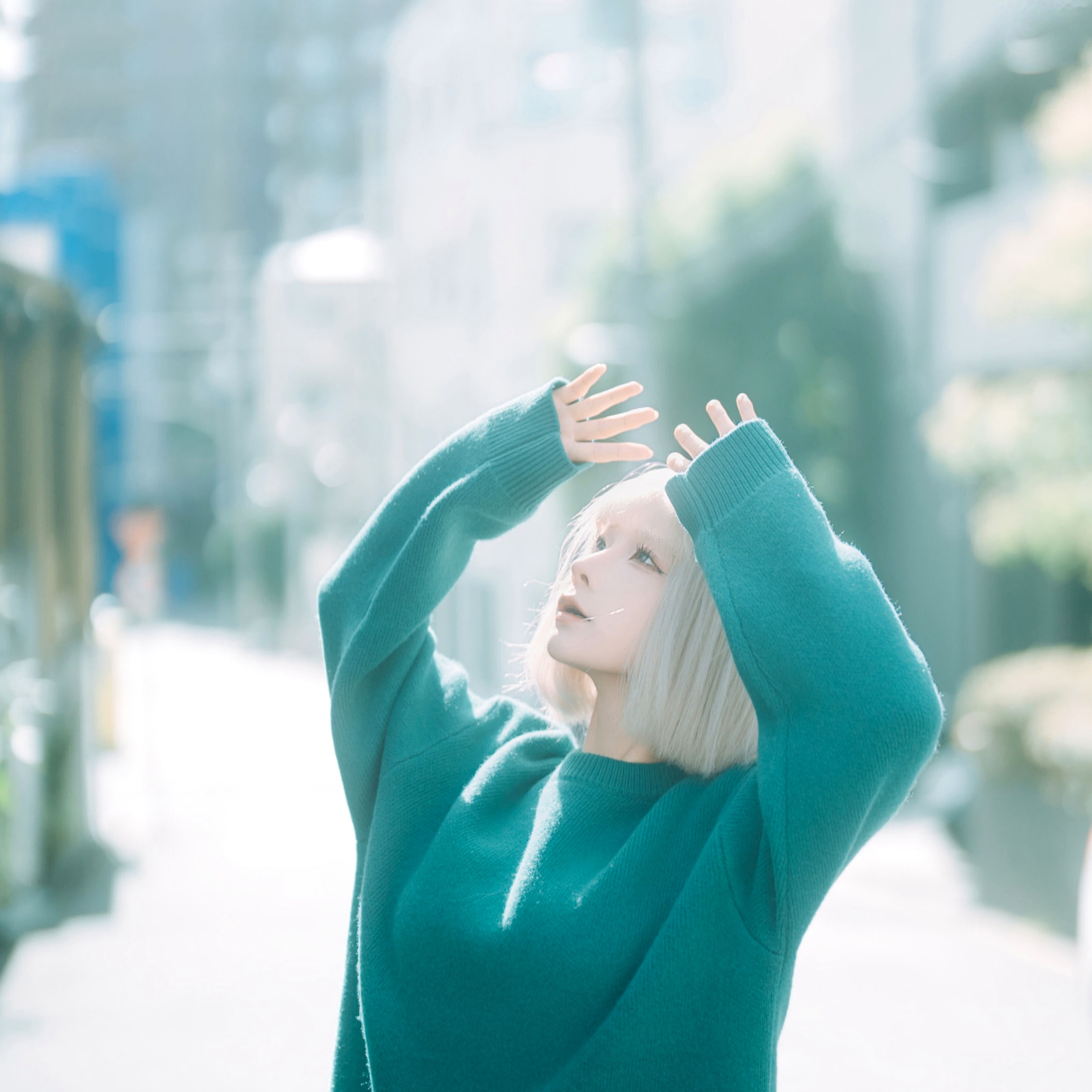 蠢沫沫-秋寻上 日系校服制服与大阪街拍性感写真