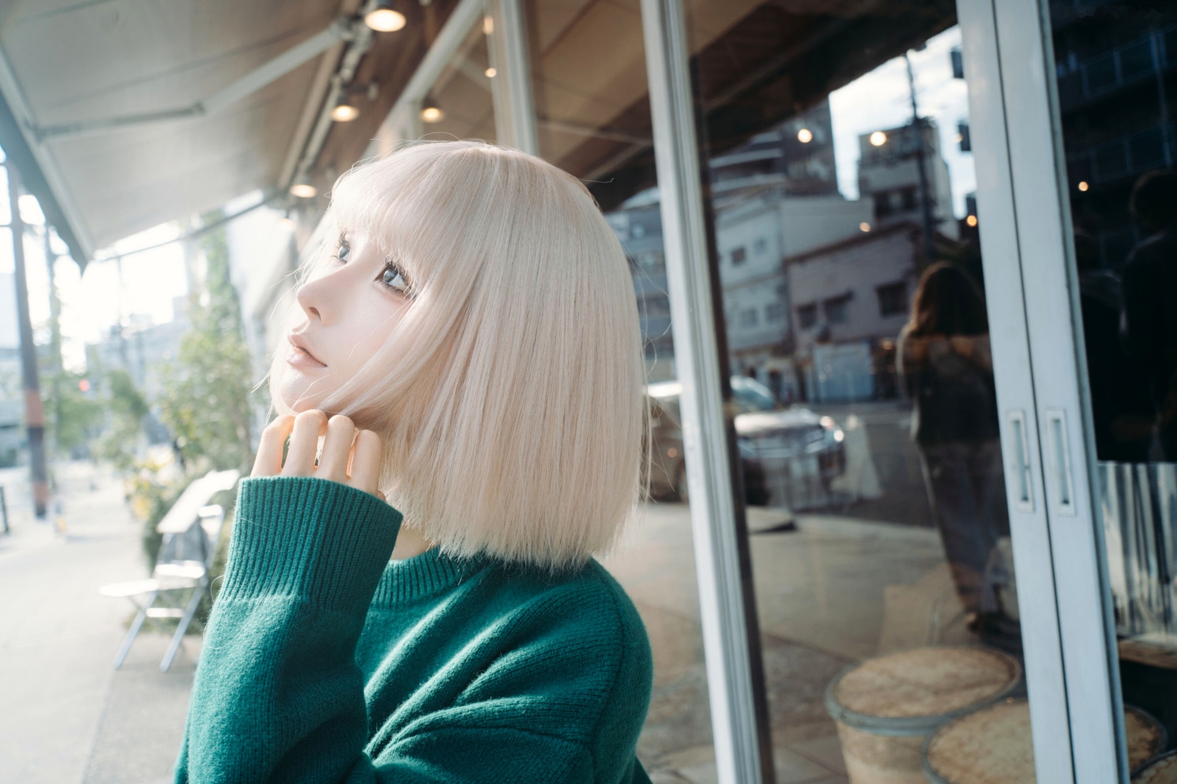 蠢沫沫-秋寻上 日系校服制服与大阪街拍性感写真