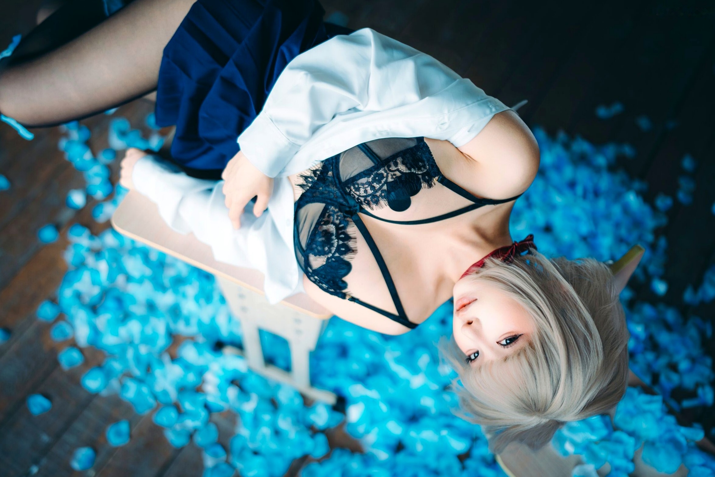 蠢沫沫-2025年09月自拍-4套 魅惑鬼姬Cosplay与黑丝校服写真