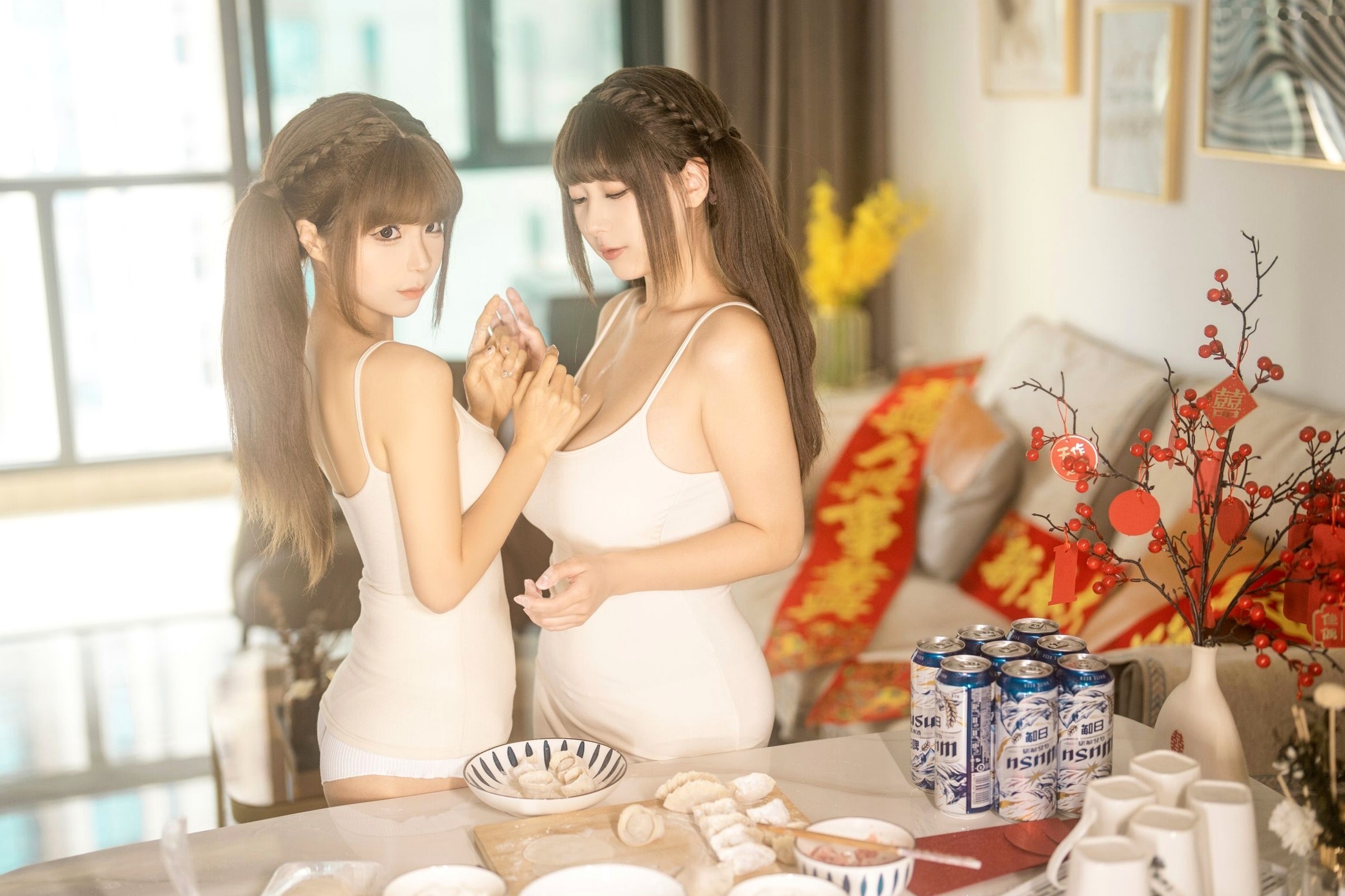 蠢沫沫-浅安安-双人新年贺岁家居私房性感诱惑写真