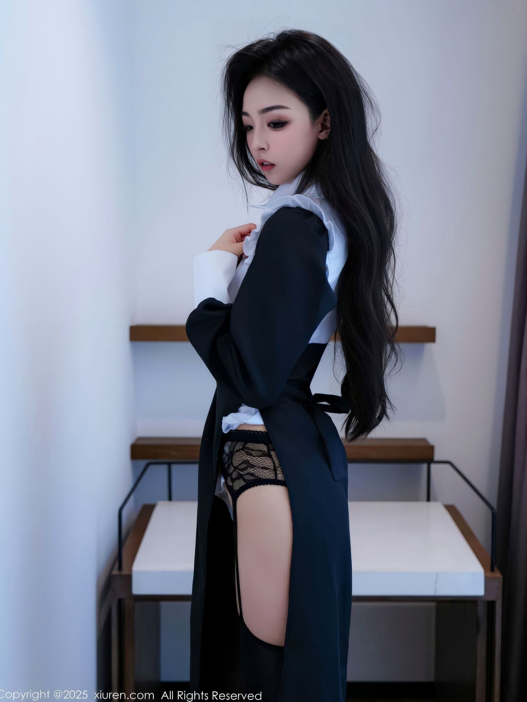 秀人网11059白琮瑗:极致诱惑黑白情趣修女服,绝美黑丝吊带私房写真,完美曲线尽显妩媚风情