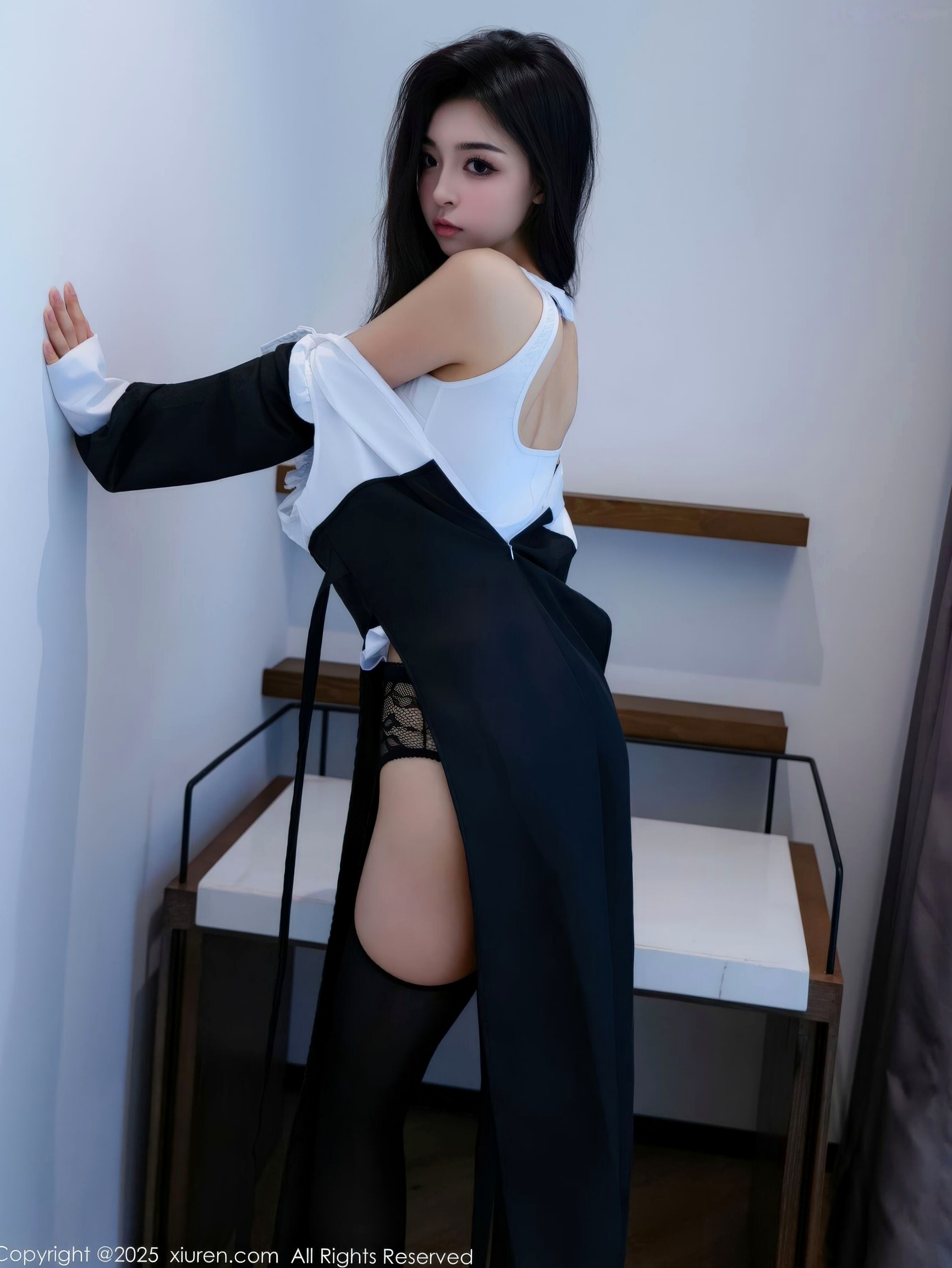 秀人网11059白琮瑗:极致诱惑黑白情趣修女服,绝美黑丝吊带私房写真,完美曲线尽显妩媚风情