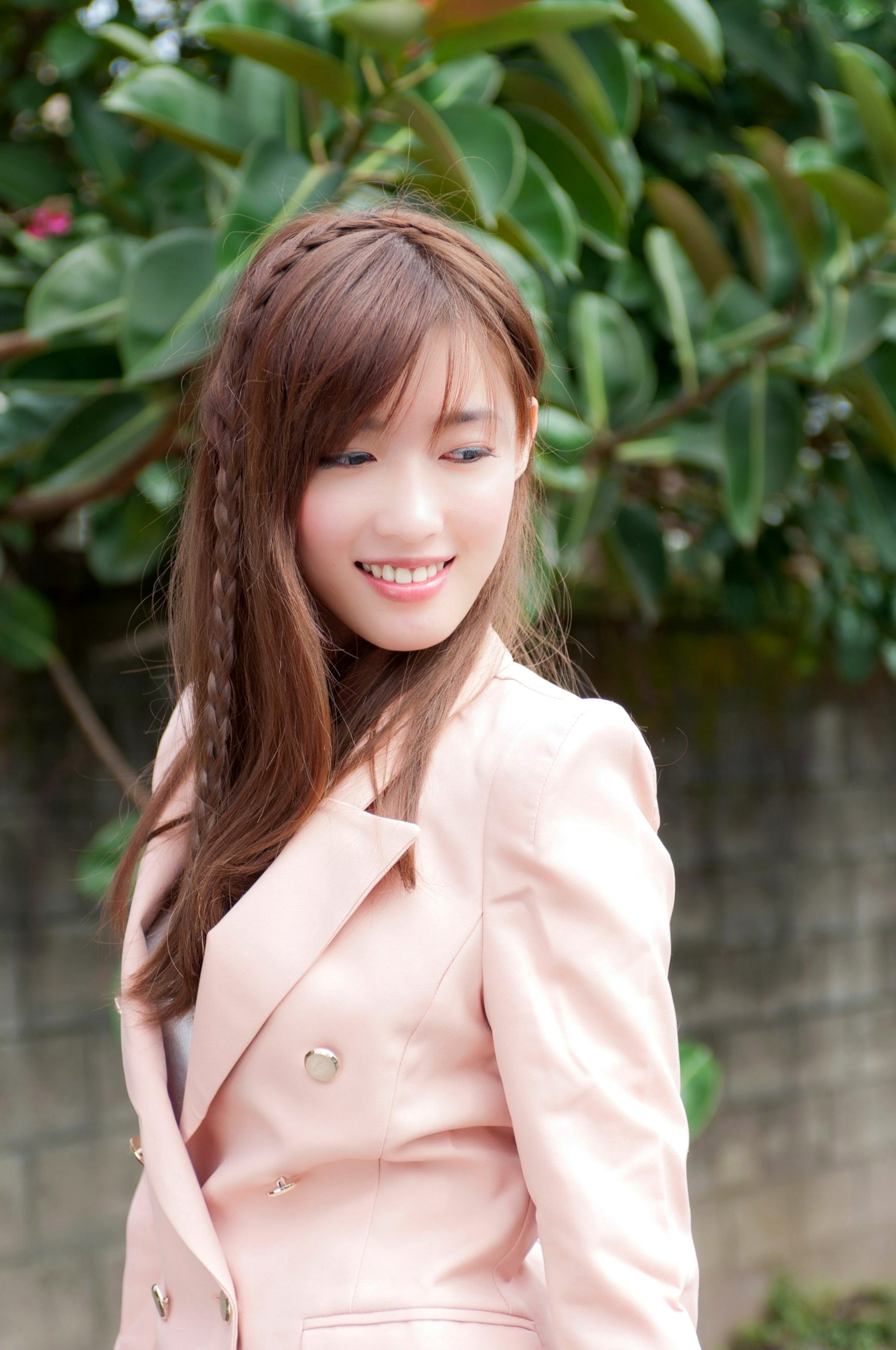台湾正妹Kila晶晶/金允乔校园美拍:清新纯美针织衫户外写真系列图片