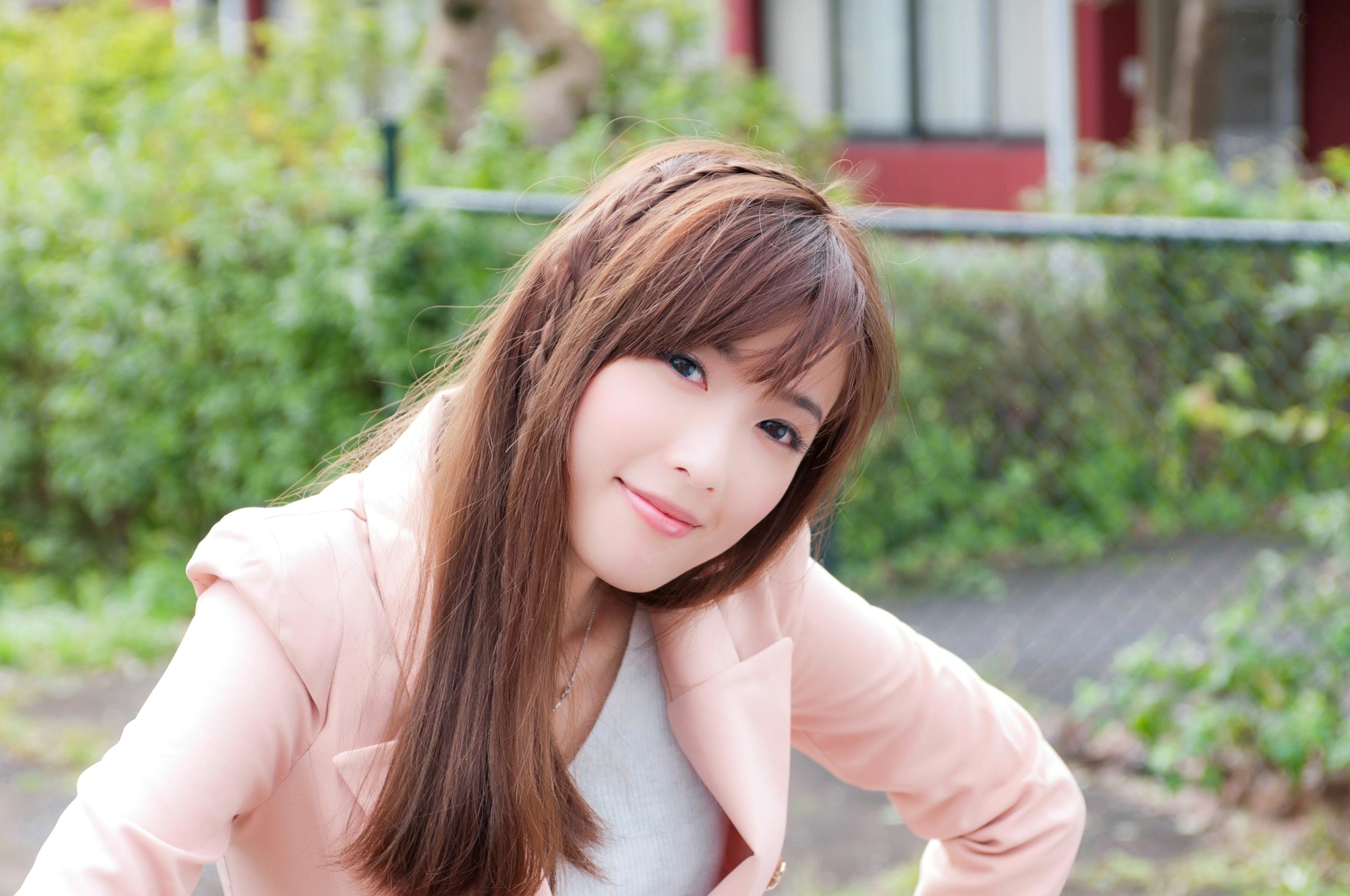台湾正妹Kila晶晶/金允乔校园美拍:清新纯美针织衫户外写真系列图片