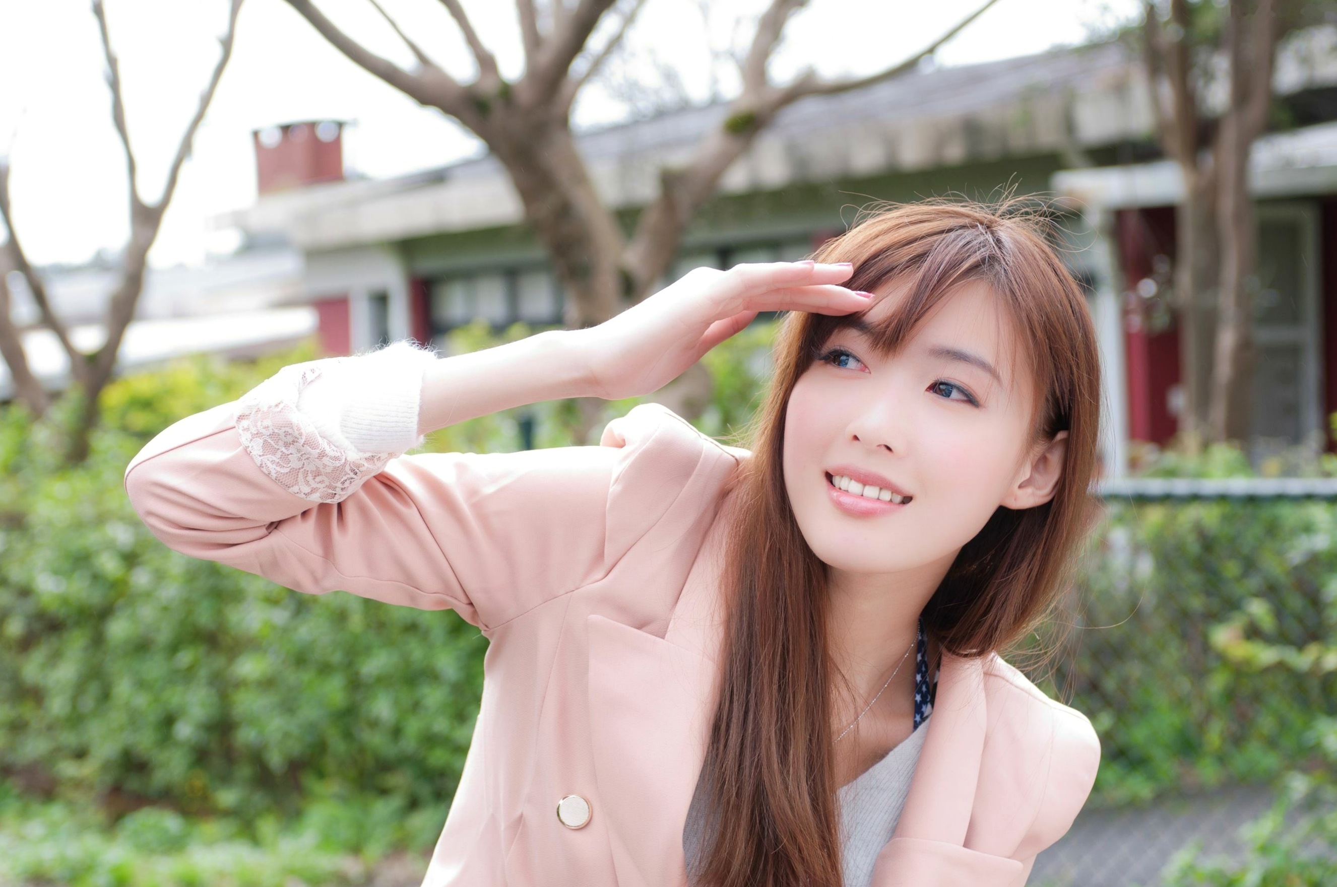 台湾正妹Kila晶晶/金允乔校园美拍:清新纯美针织衫户外写真系列图片